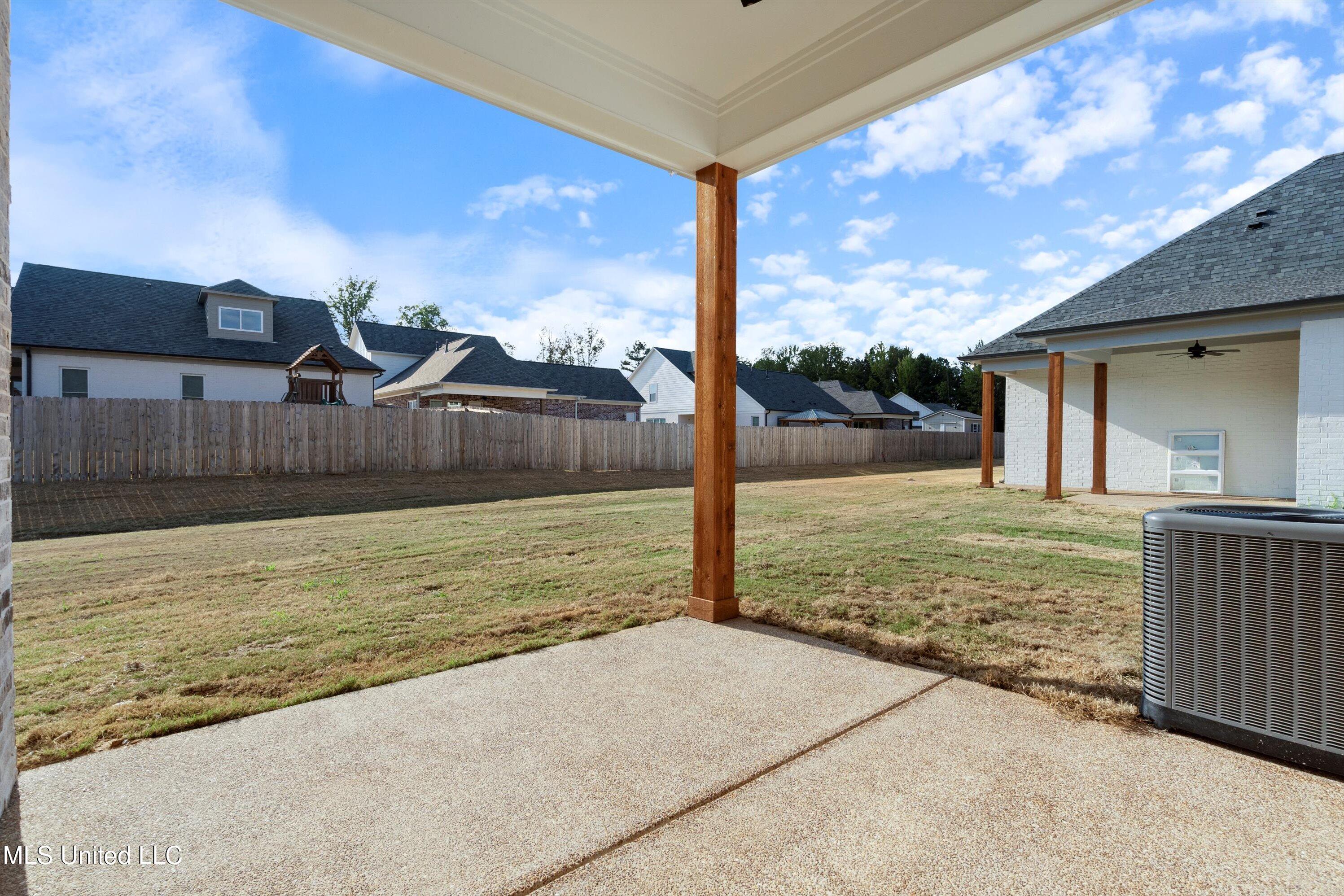 3871 Swan Cove