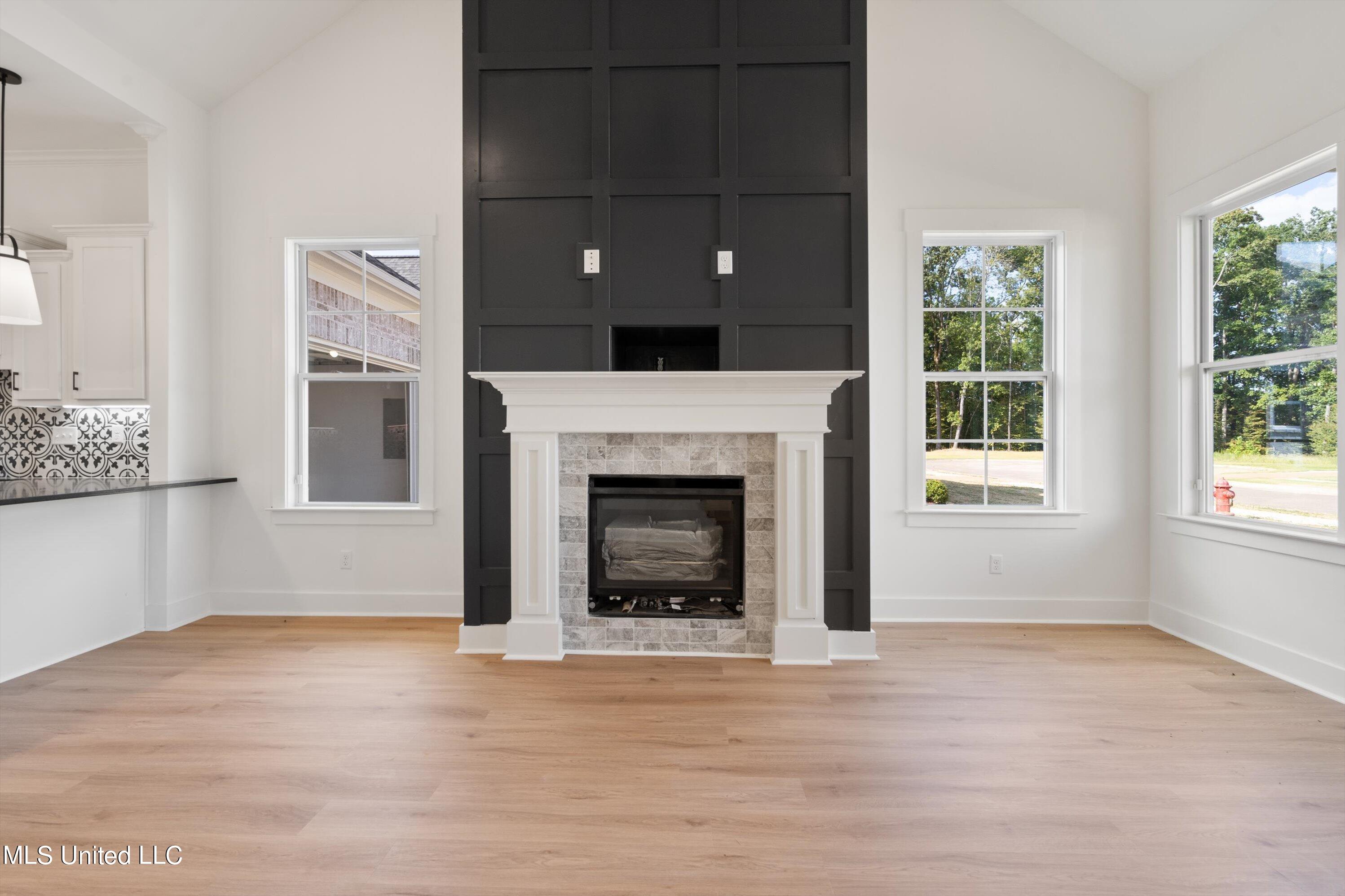 3871 Swan Cove