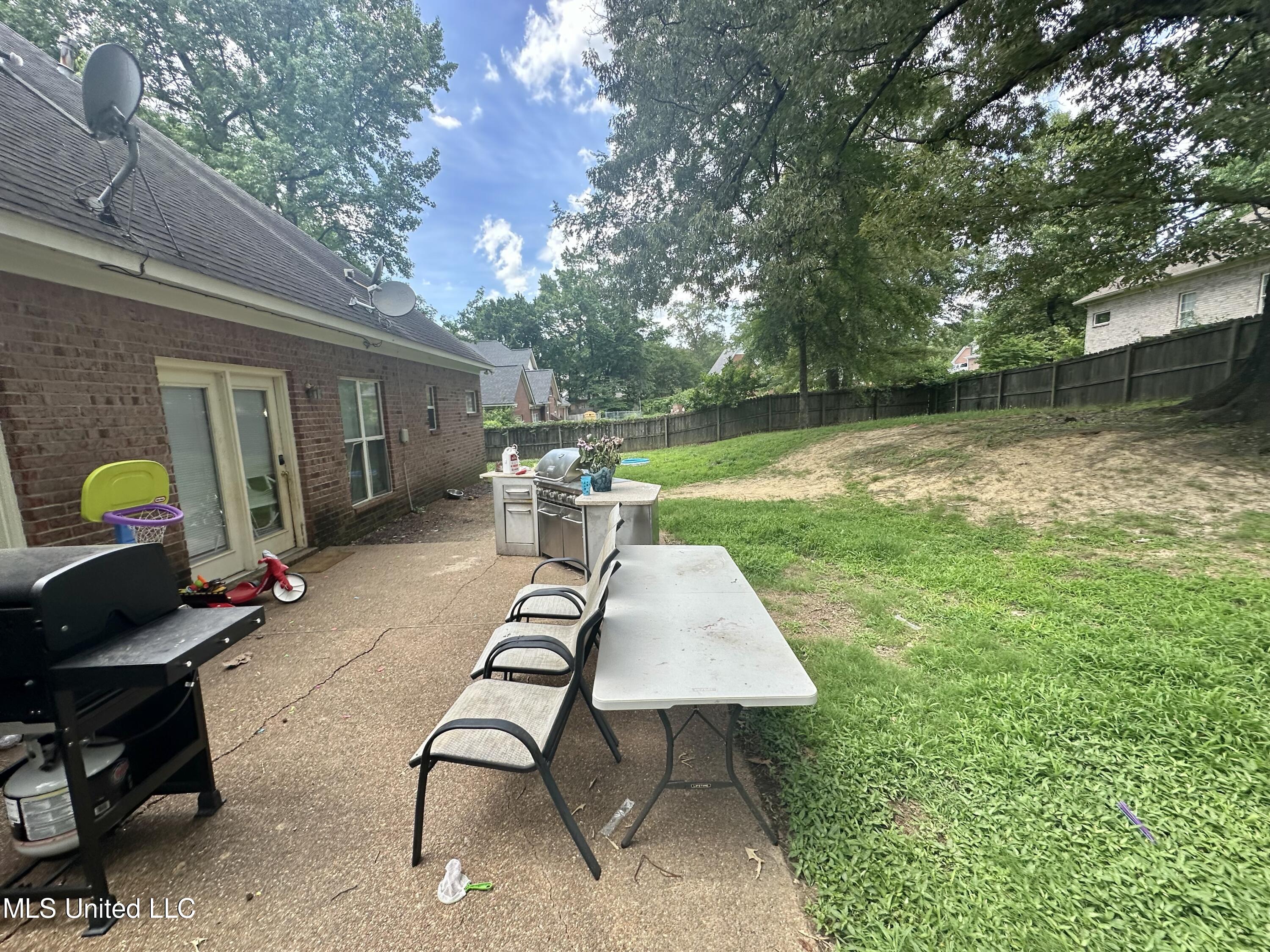 2400 Appleton Drive