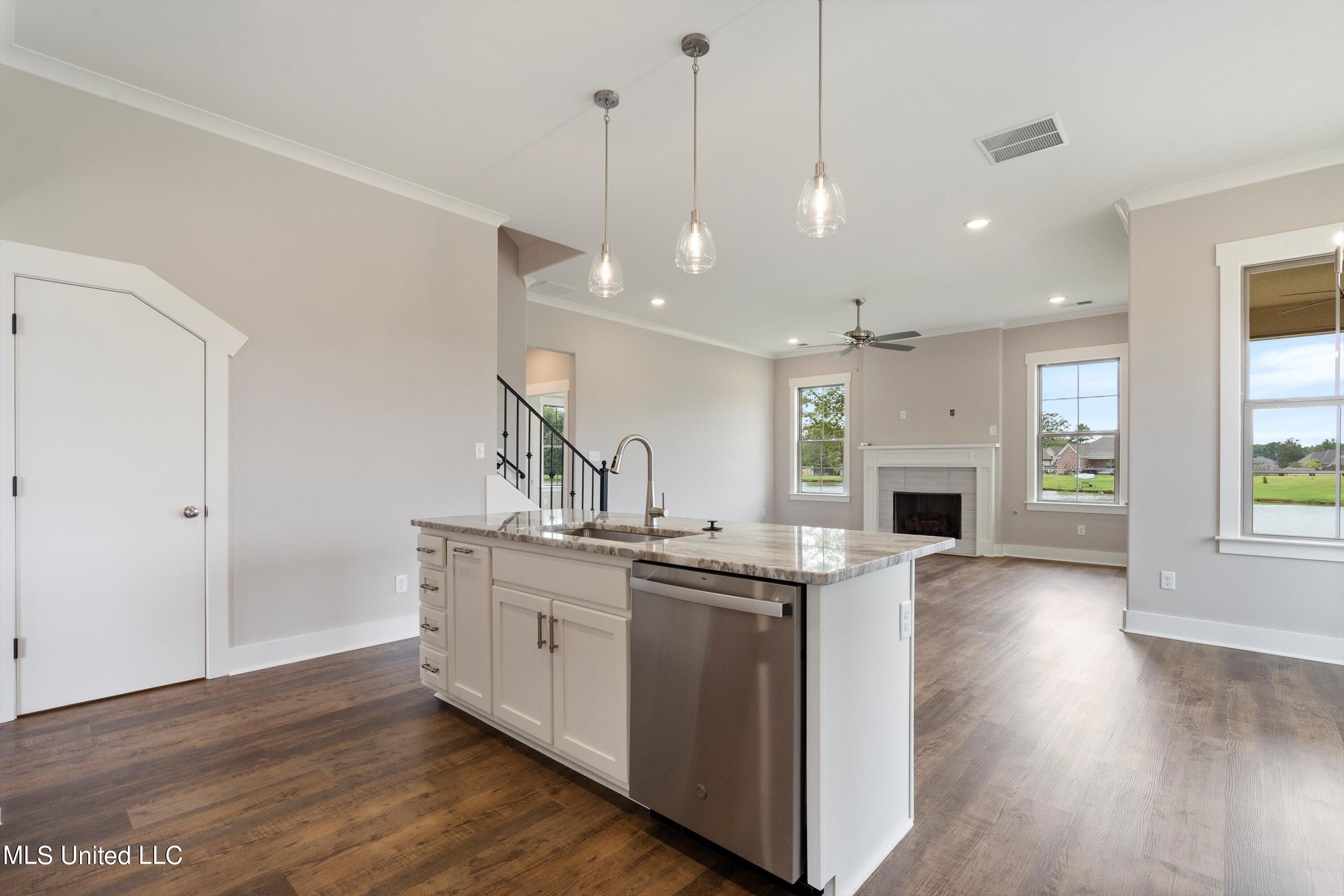3737 Roland Drive