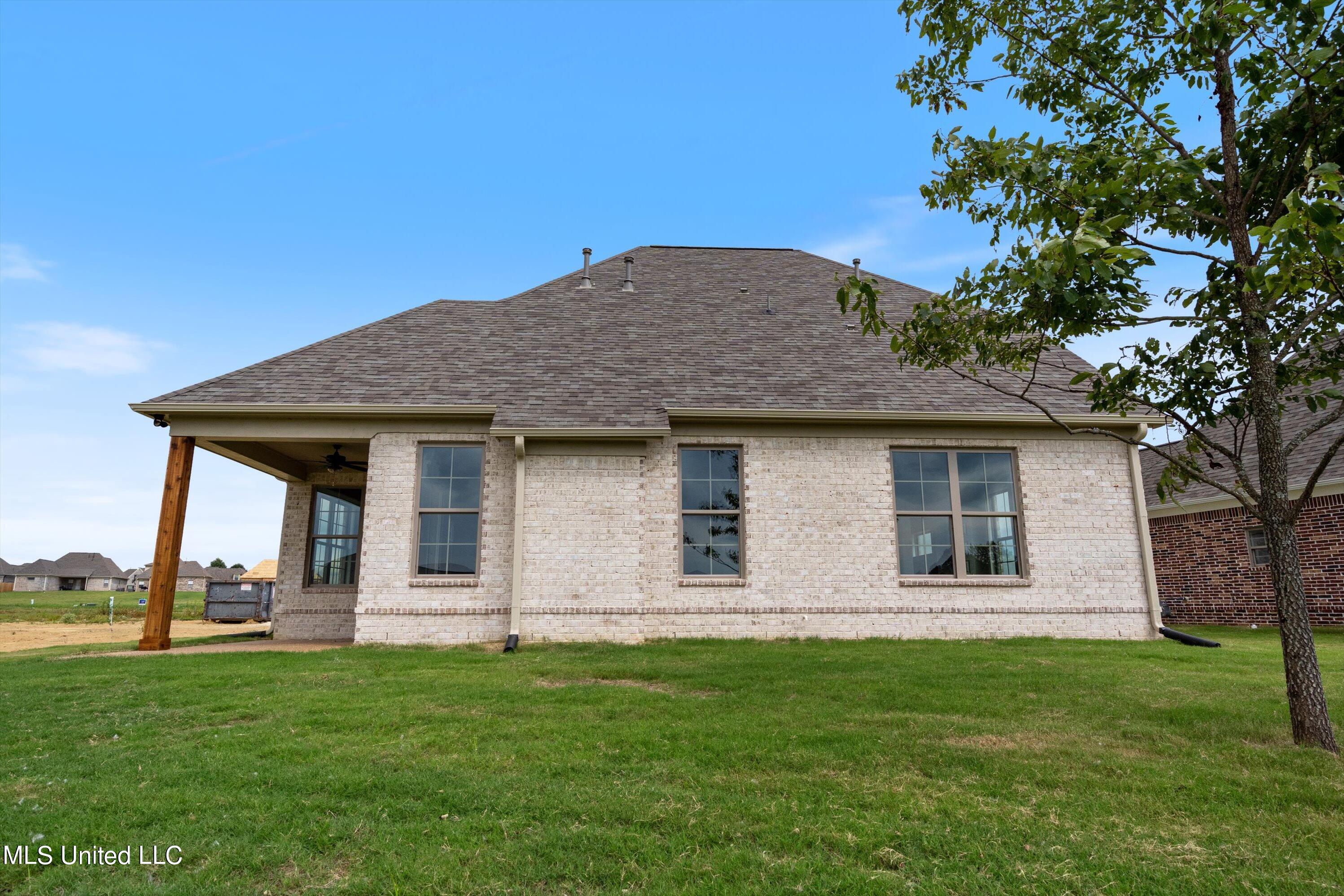 3737 Roland Drive