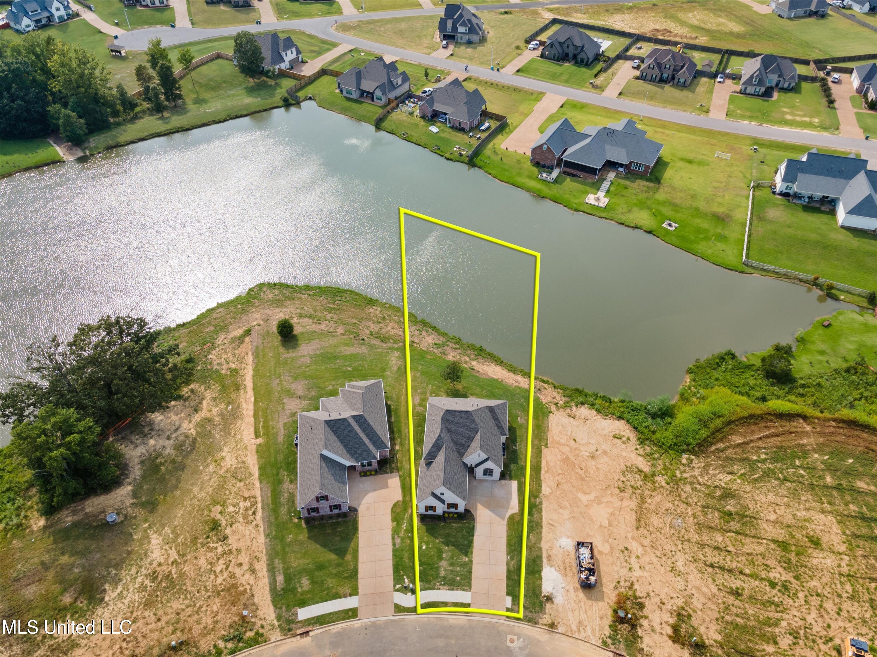 3737 Roland Drive