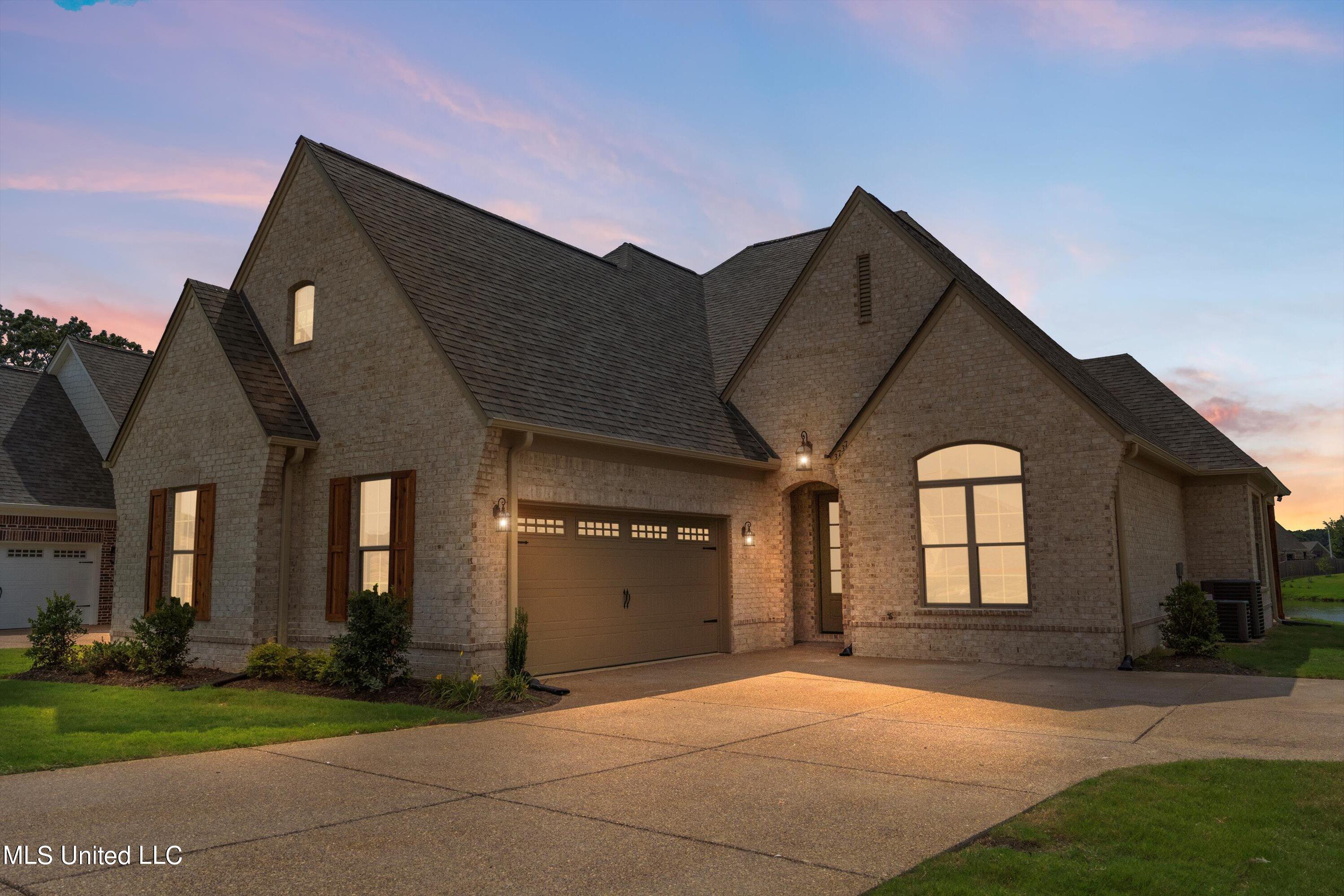 3737 Roland Drive
