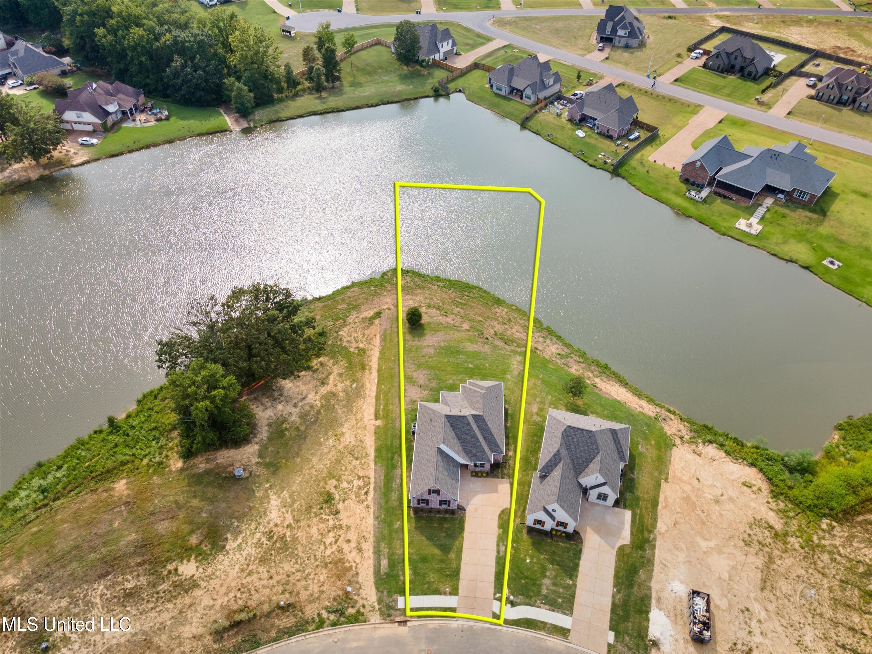 3733 Roland Drive