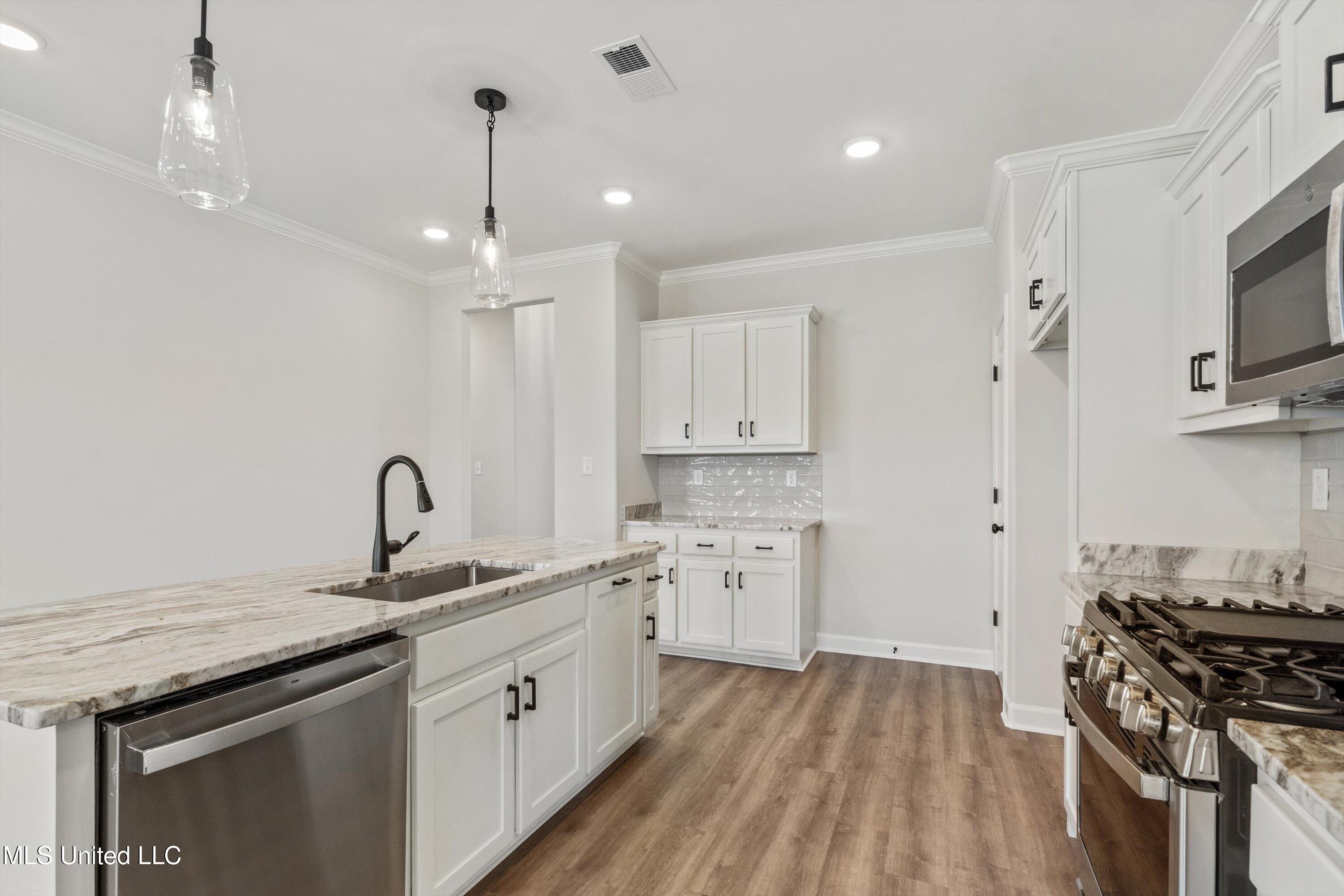 1555 Wilkerson Drive