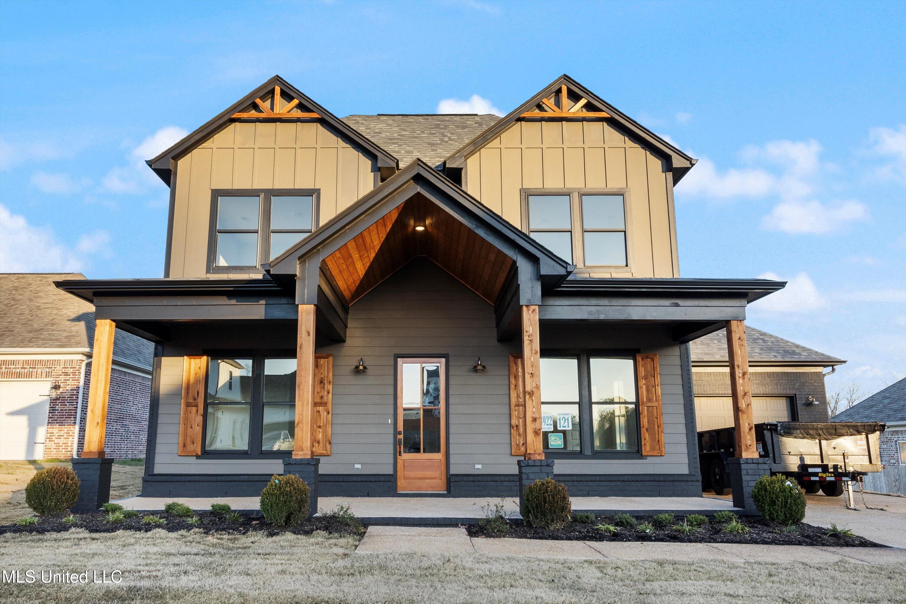 3922 Swan Cove