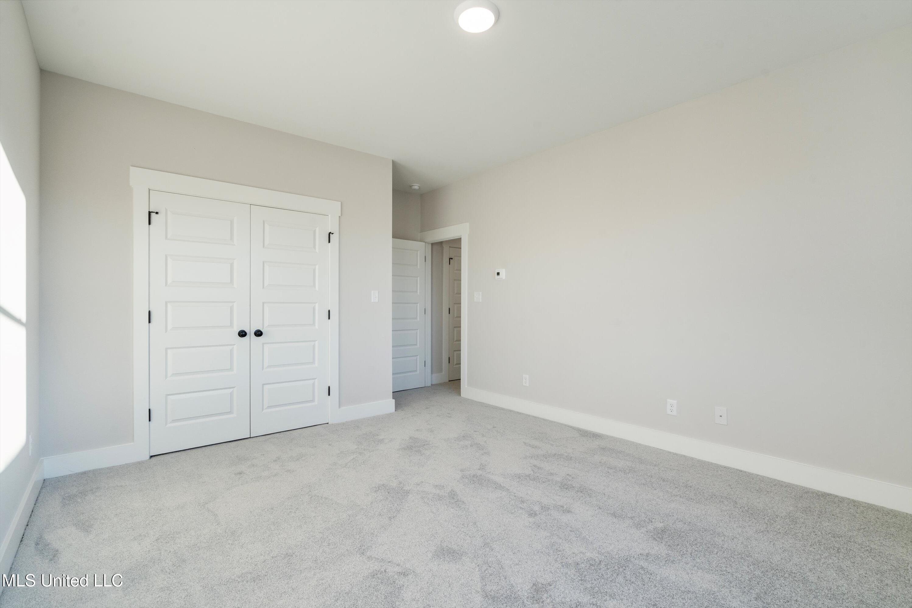 3922 Swan Cove