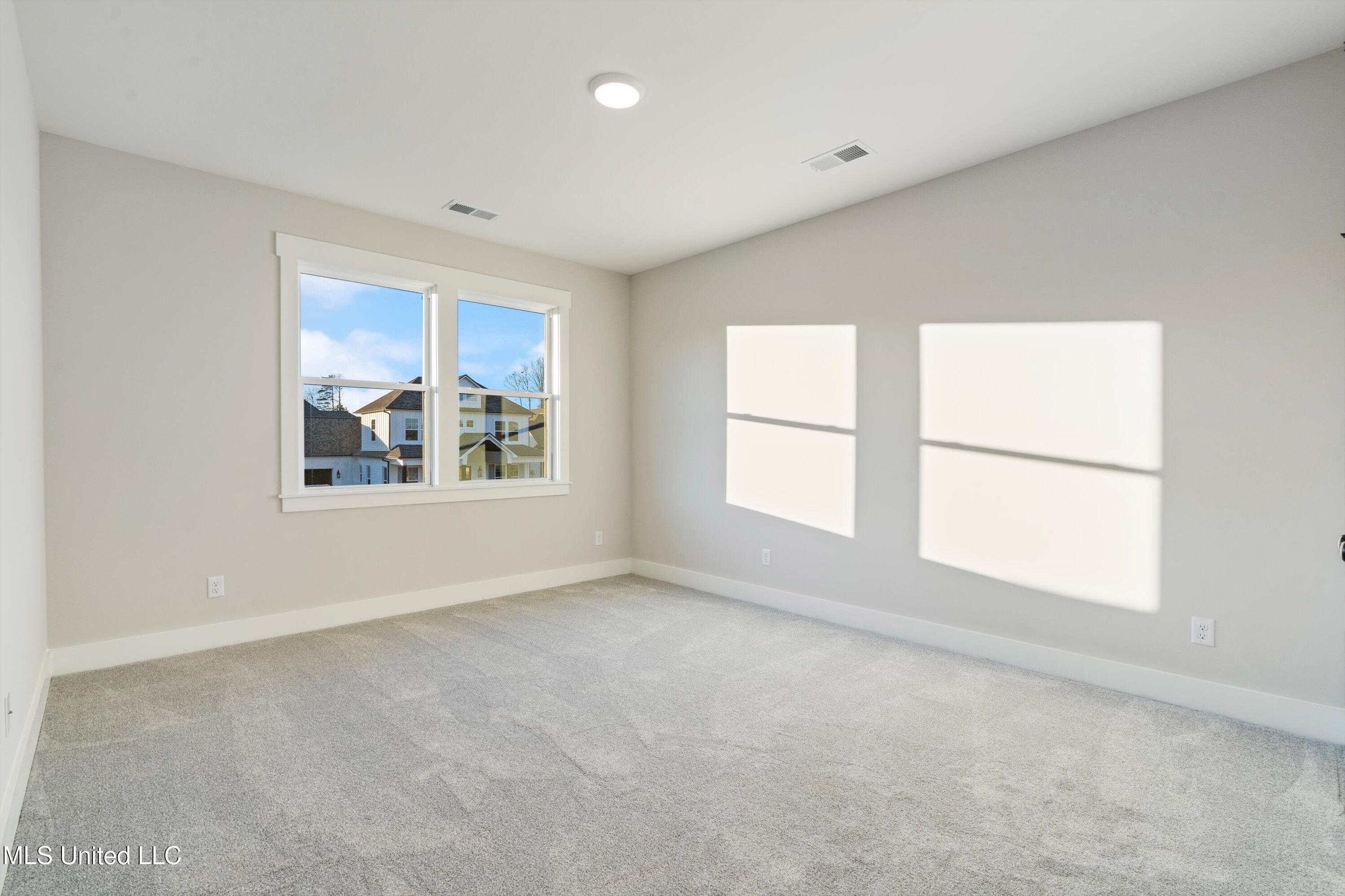 3922 Swan Cove