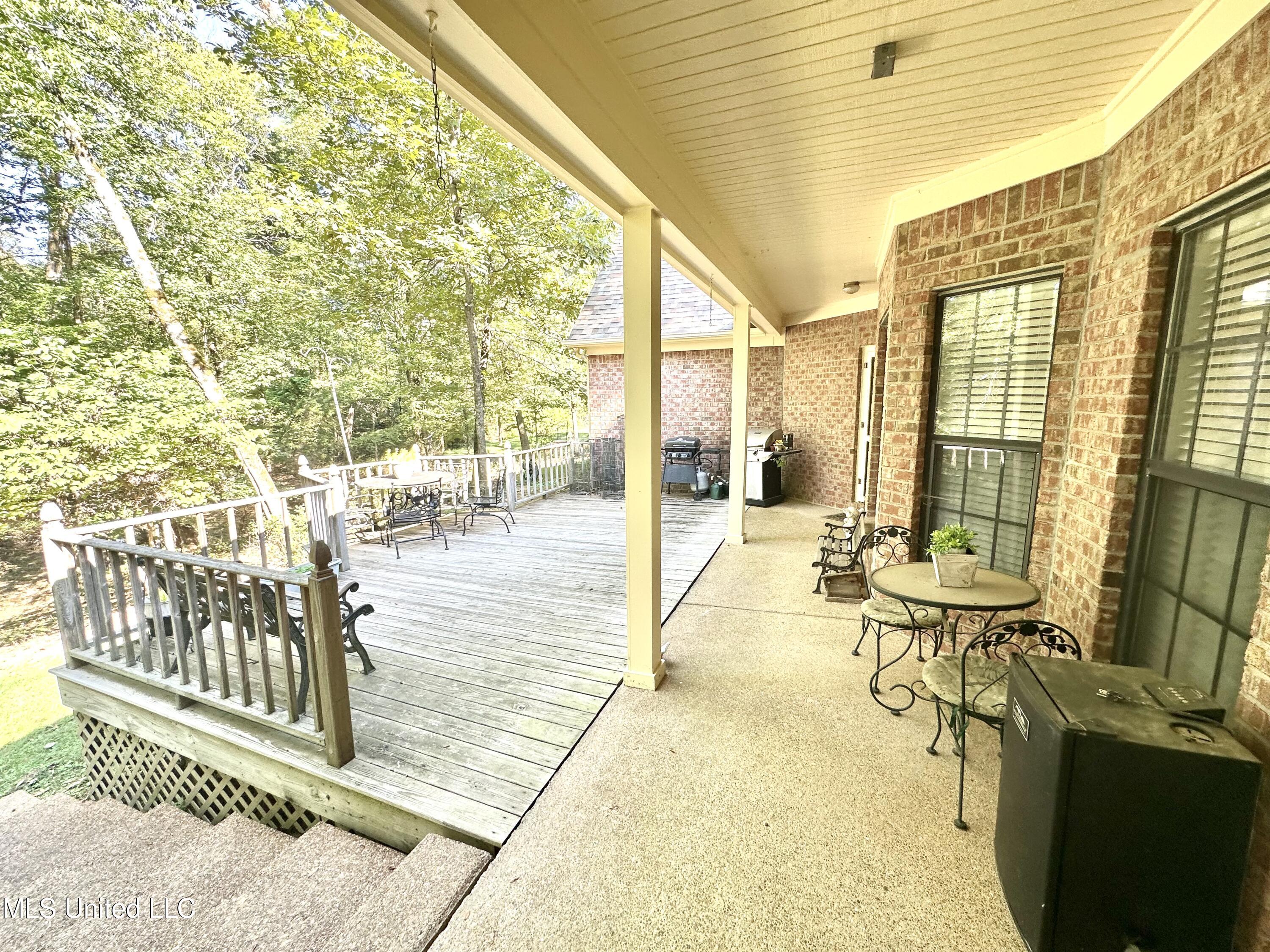 1803 Wood Lane Drive