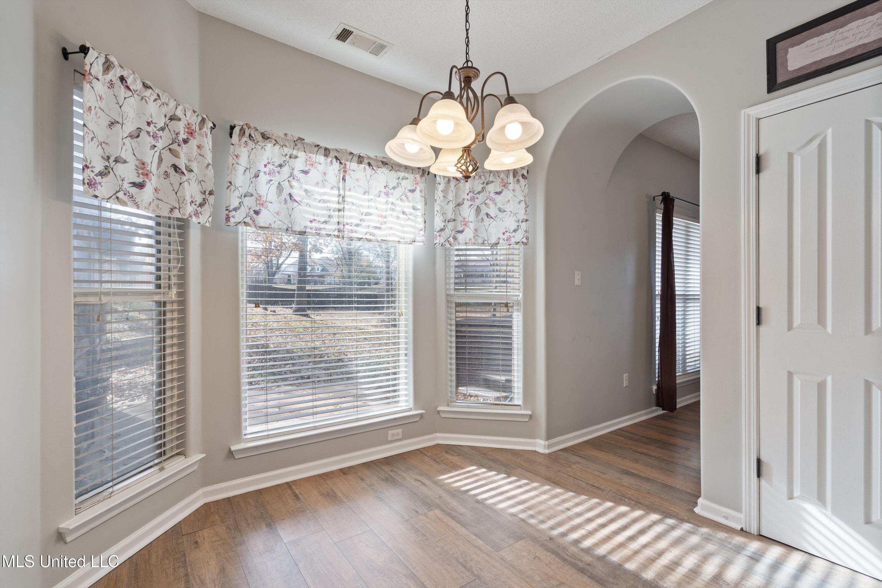3317 Maple Hollow Cove