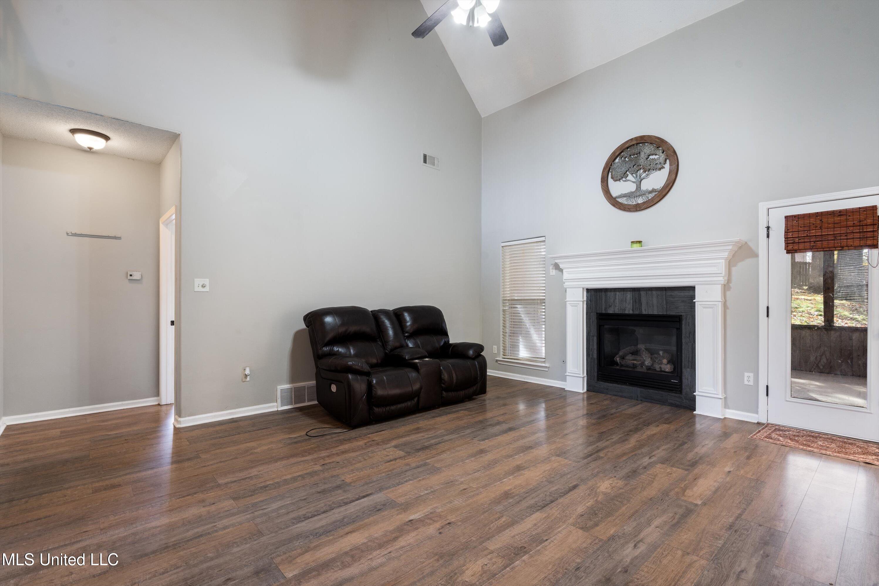 3317 Maple Hollow Cove