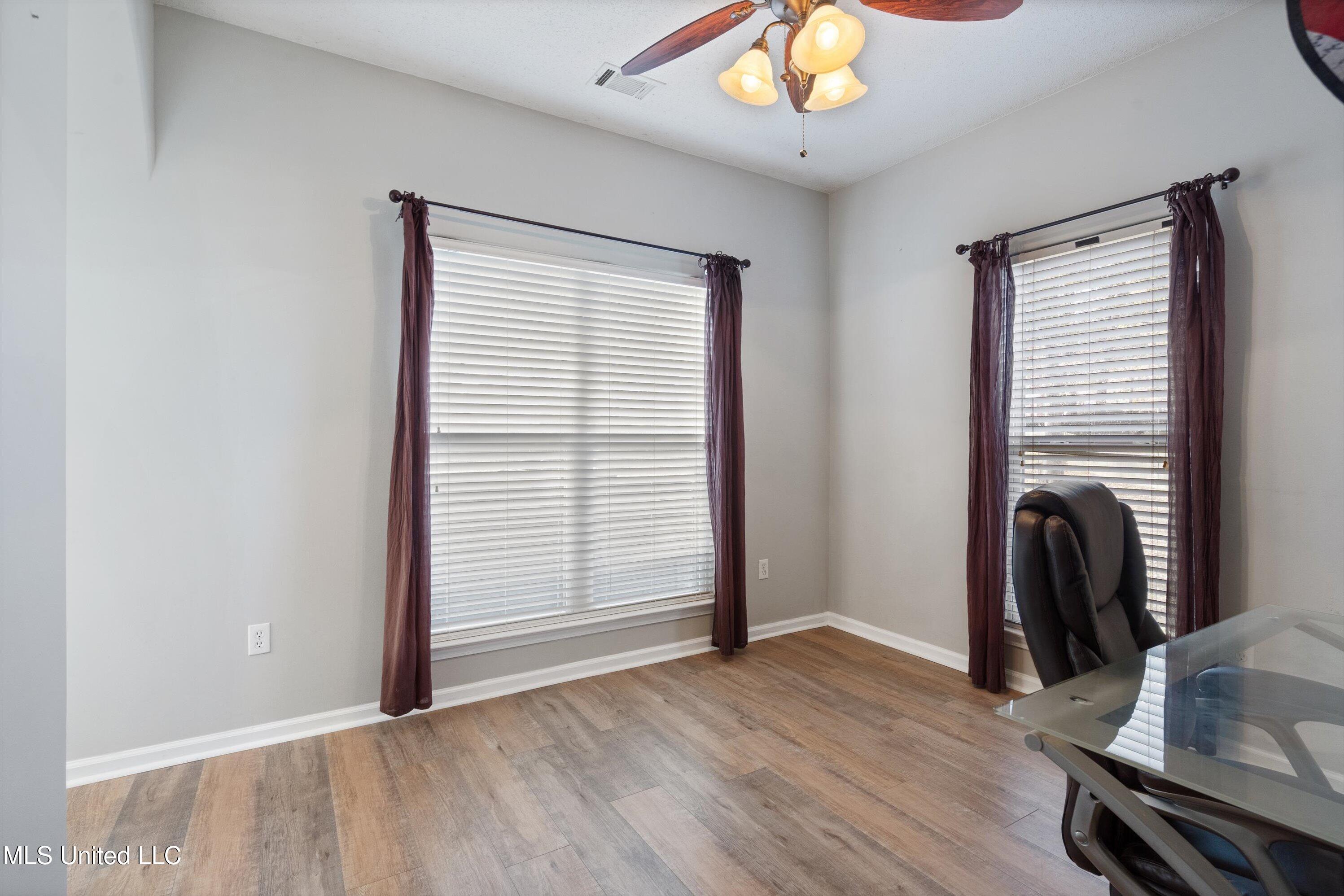 3317 Maple Hollow Cove