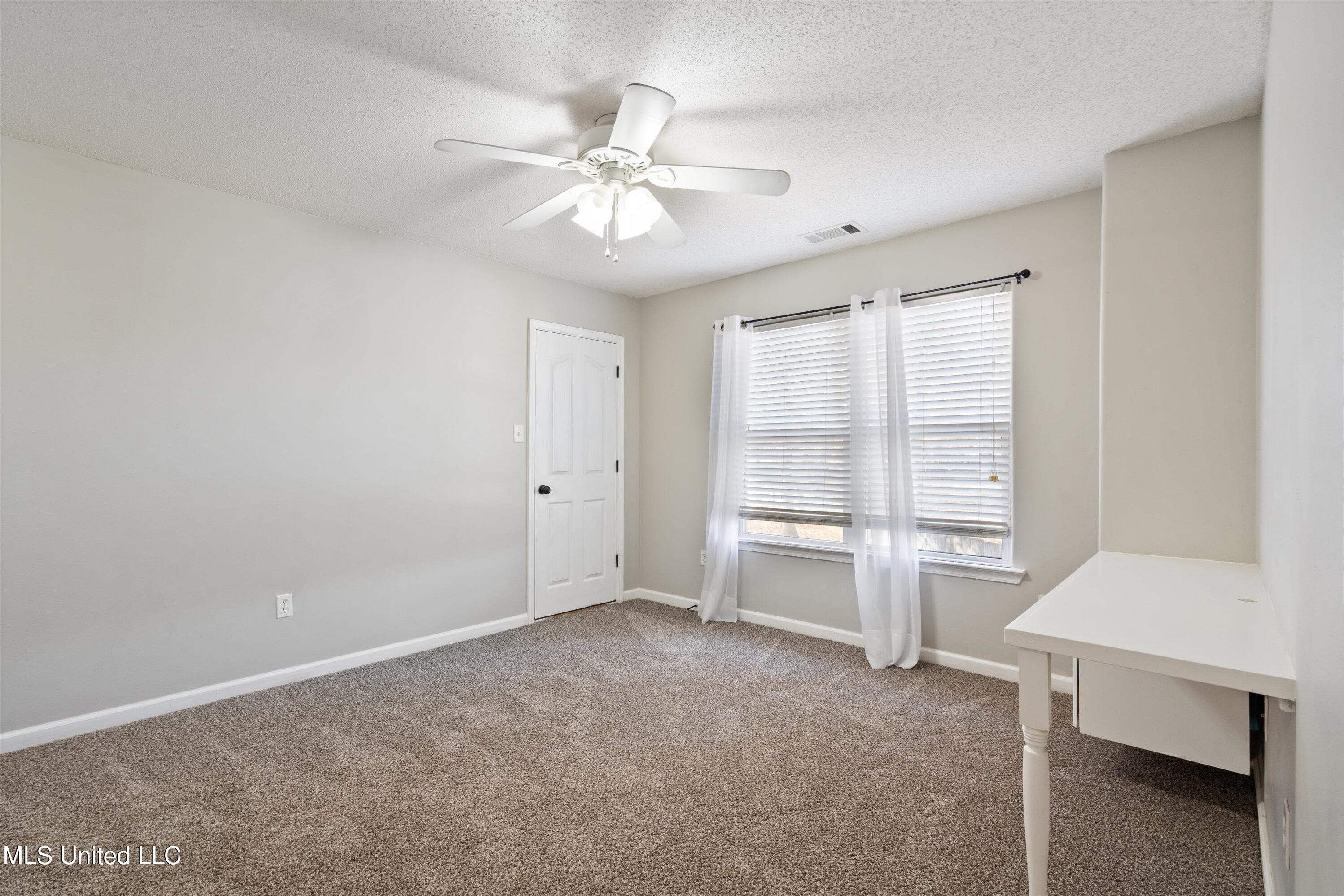 3317 Maple Hollow Cove