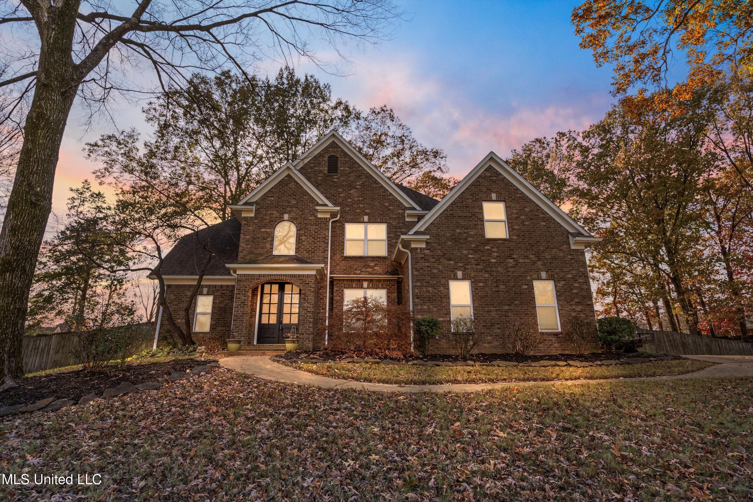 3317 Maple Hollow Cove