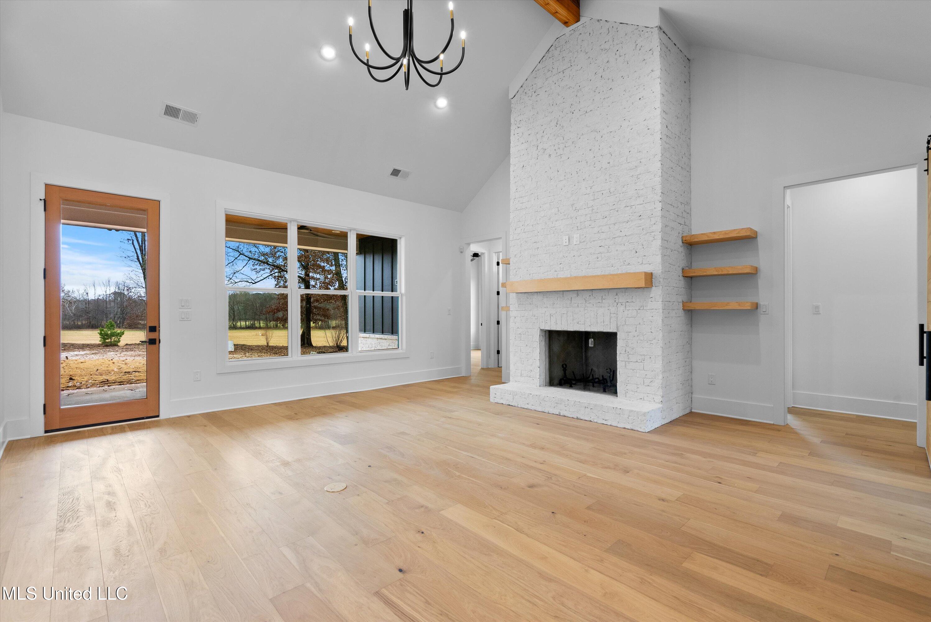 14871 Fairview Road