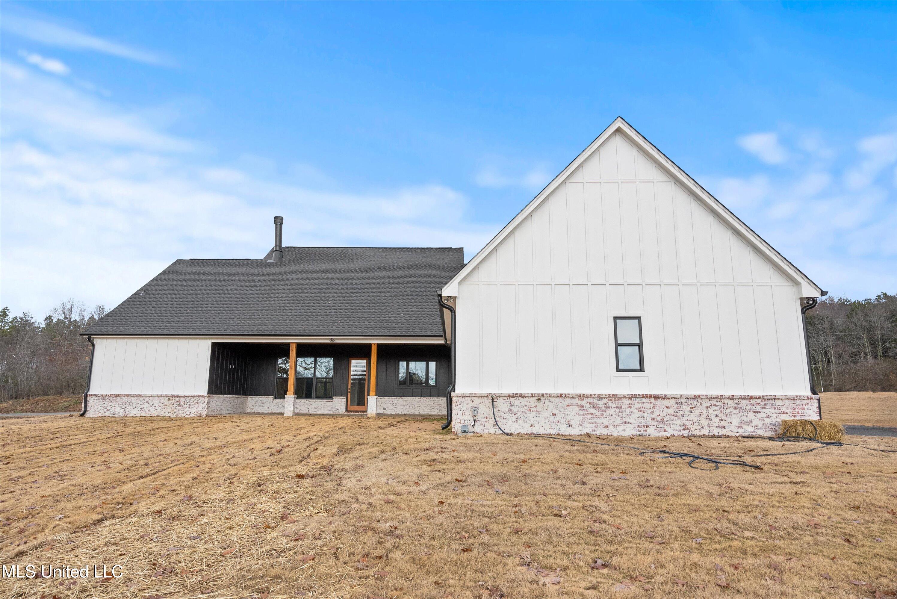 14871 Fairview Road