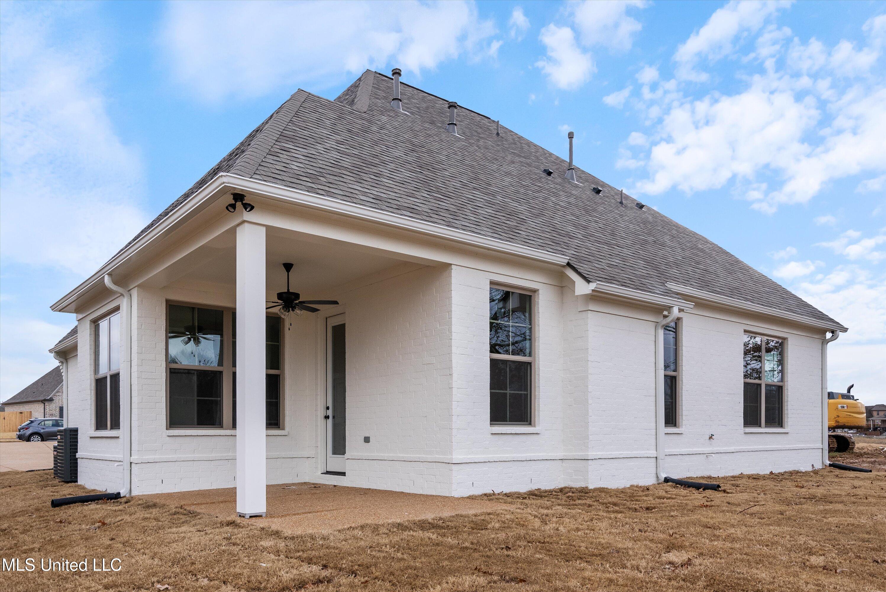 3727 Roland Drive