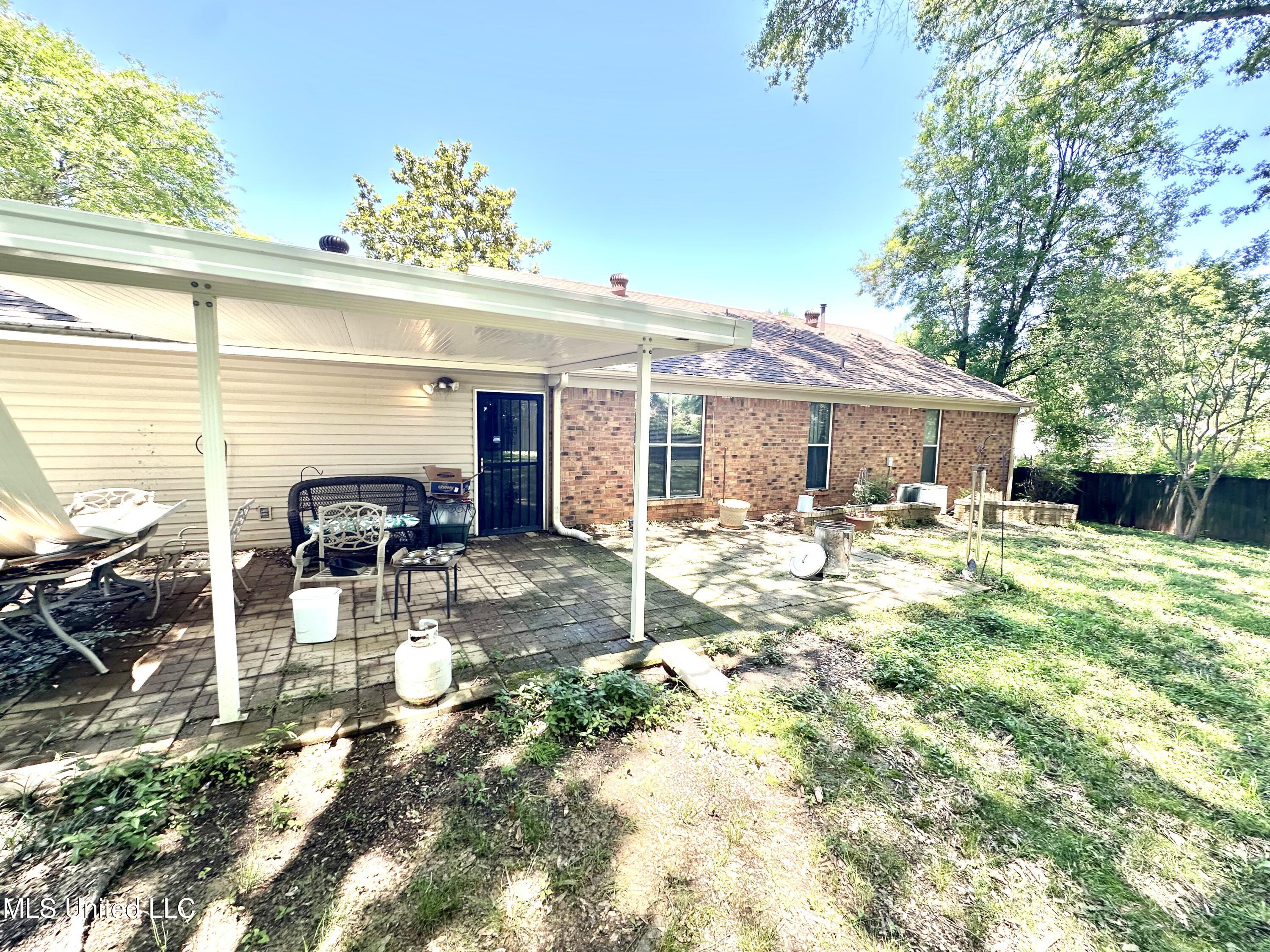 3505 Dorchester Drive