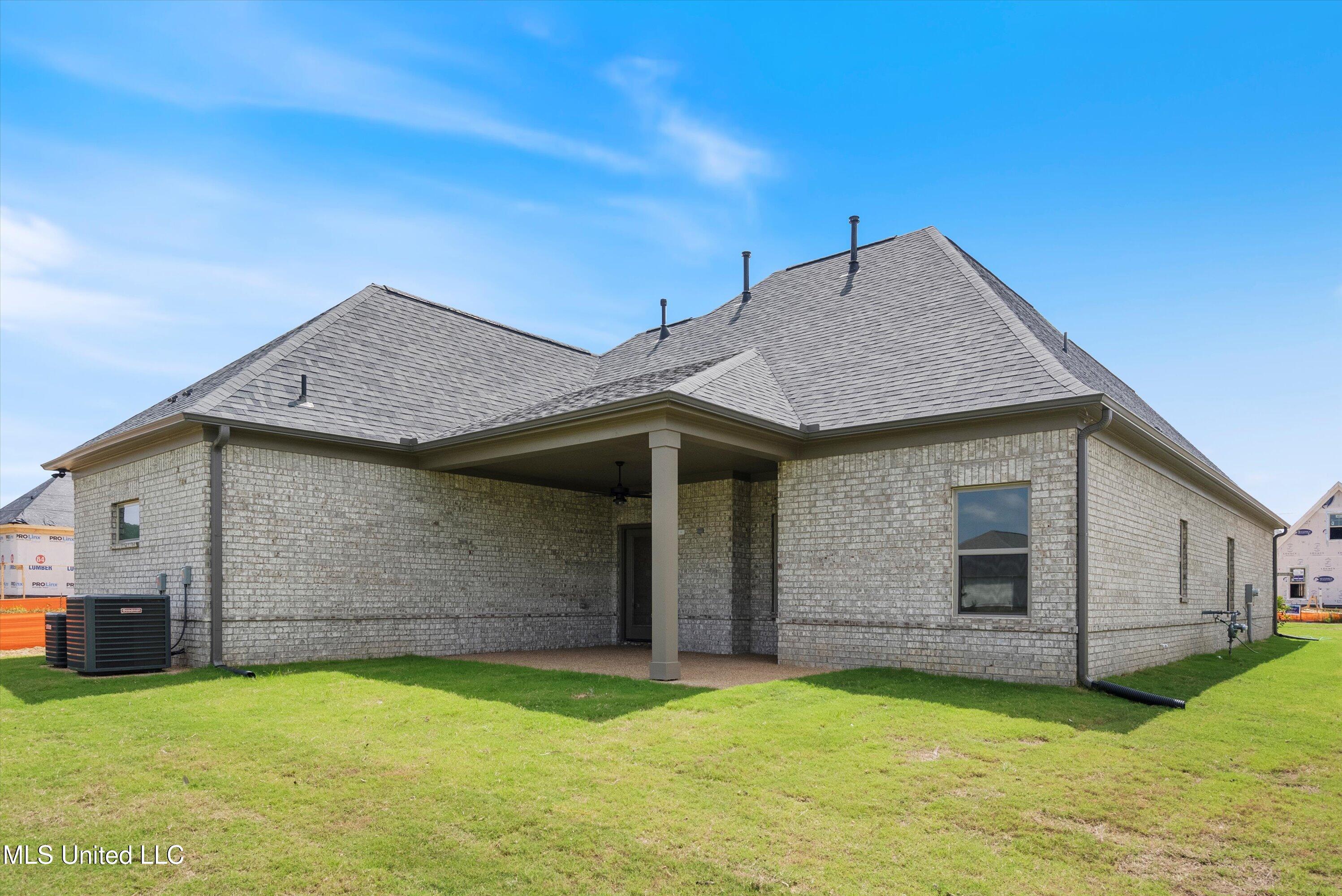 3755 Roland Drive