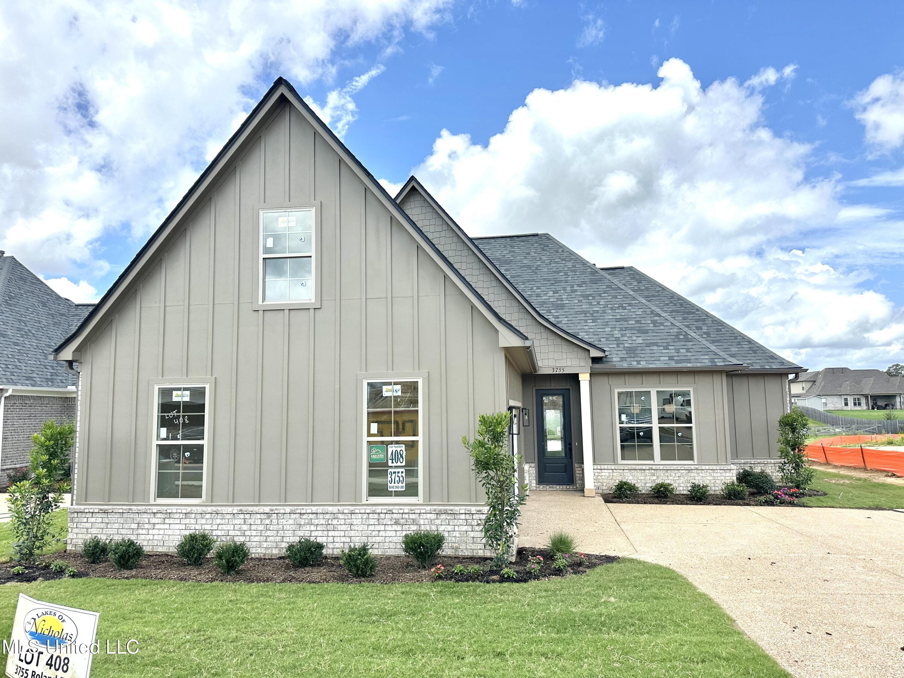 3755 Roland Drive