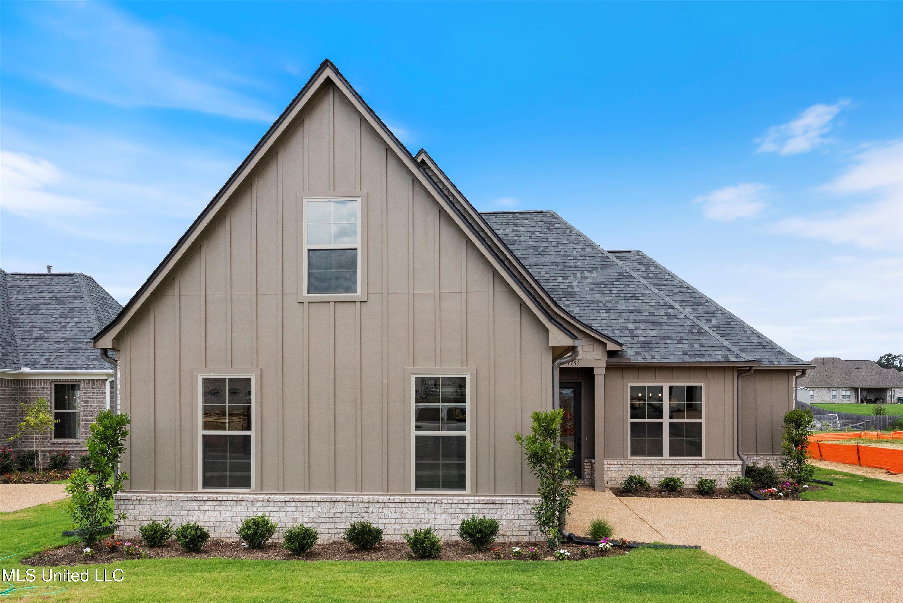 3755 Roland Drive
