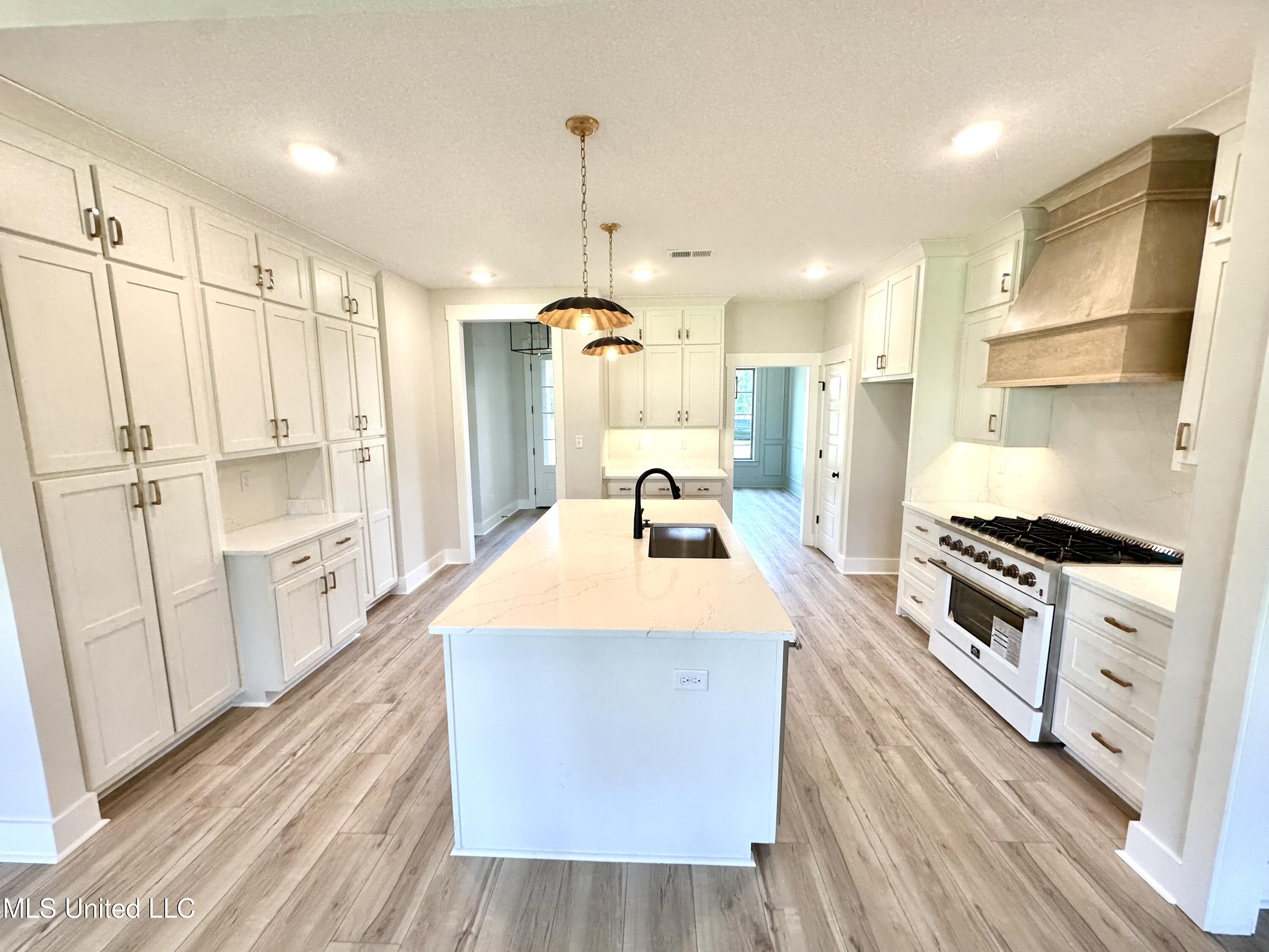 5147 Reserve Way