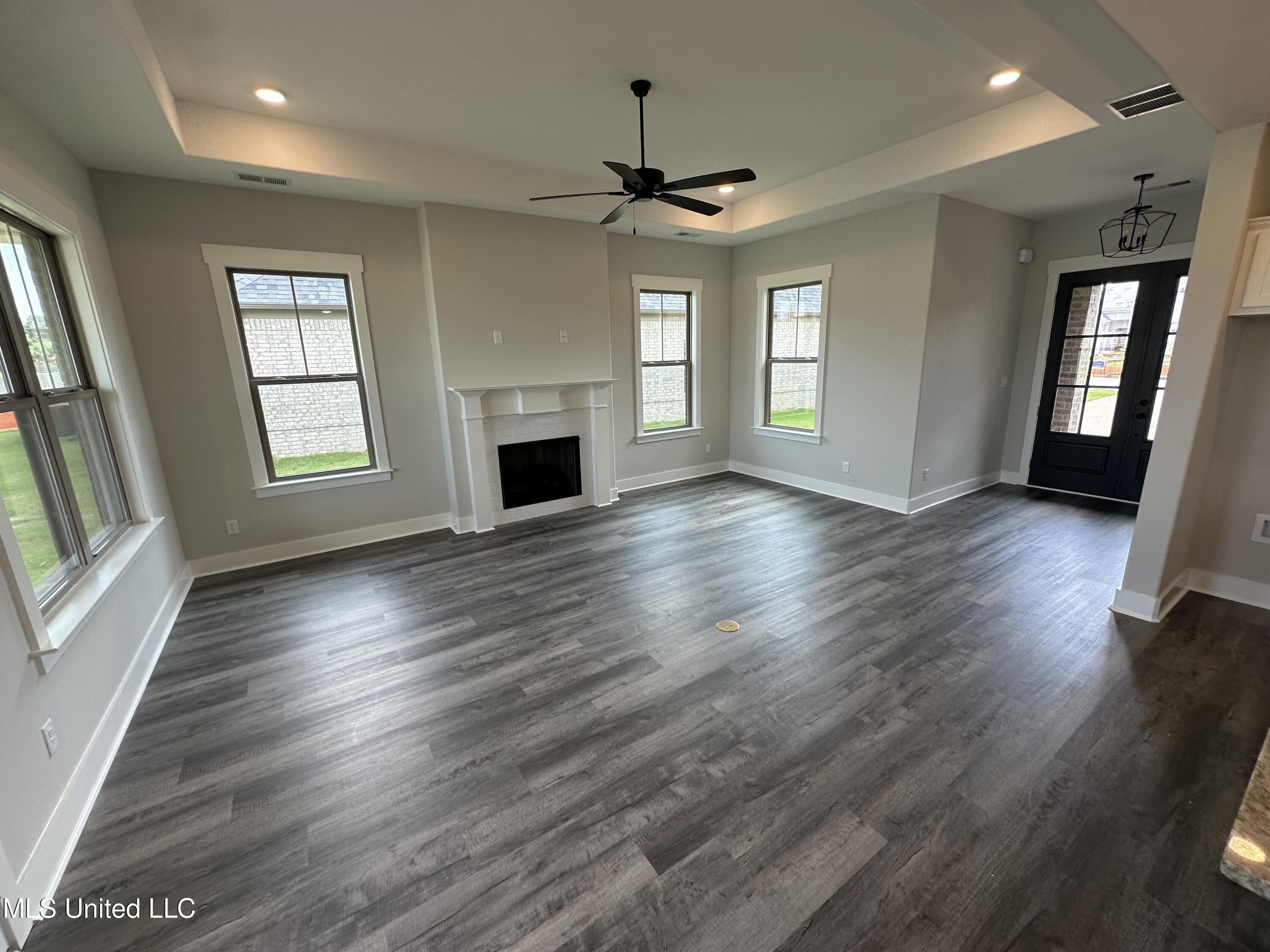 3747 Roland Drive