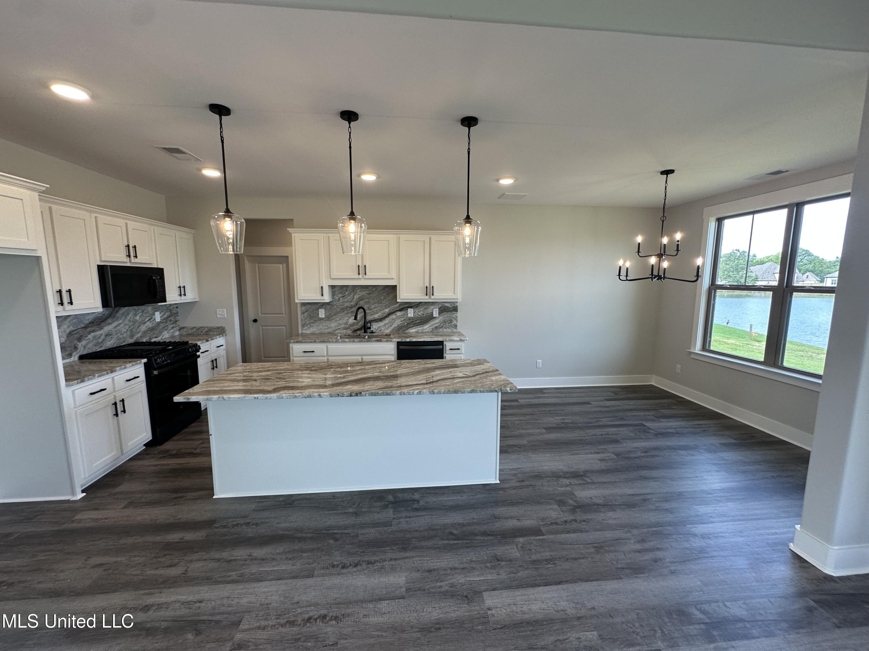 3747 Roland Drive