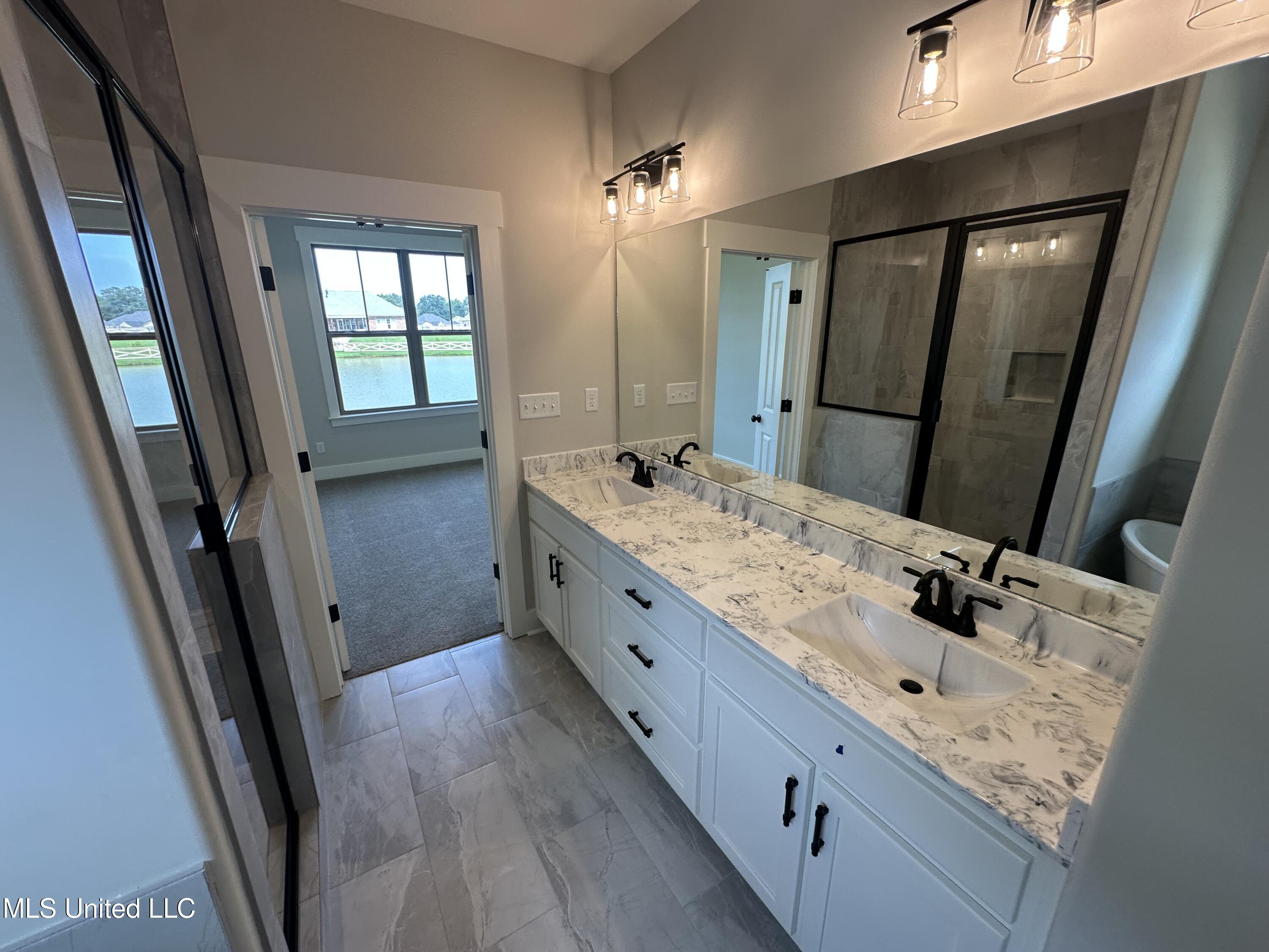 3747 Roland Drive