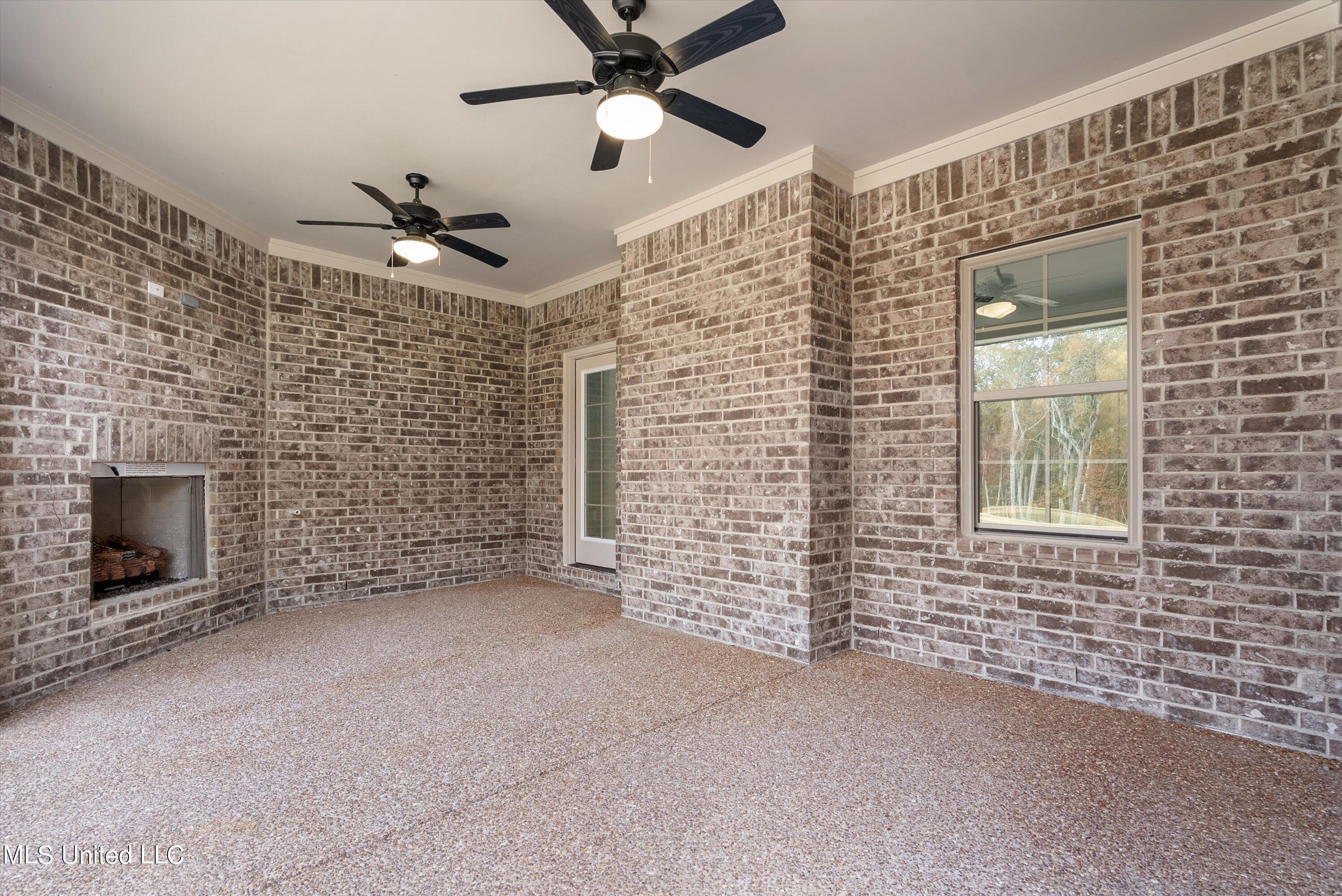 2968 Piper Cove