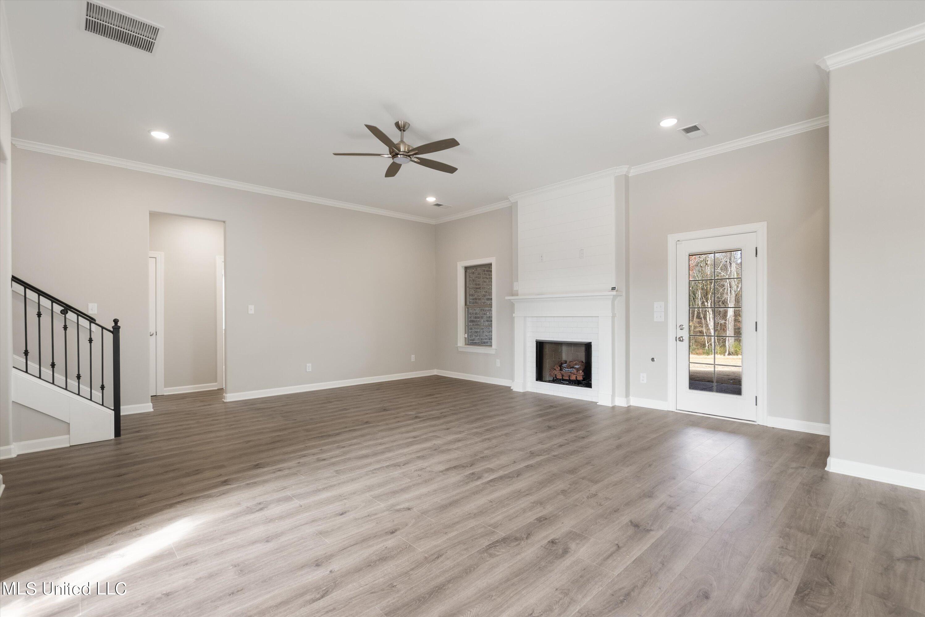 2968 Piper Cove