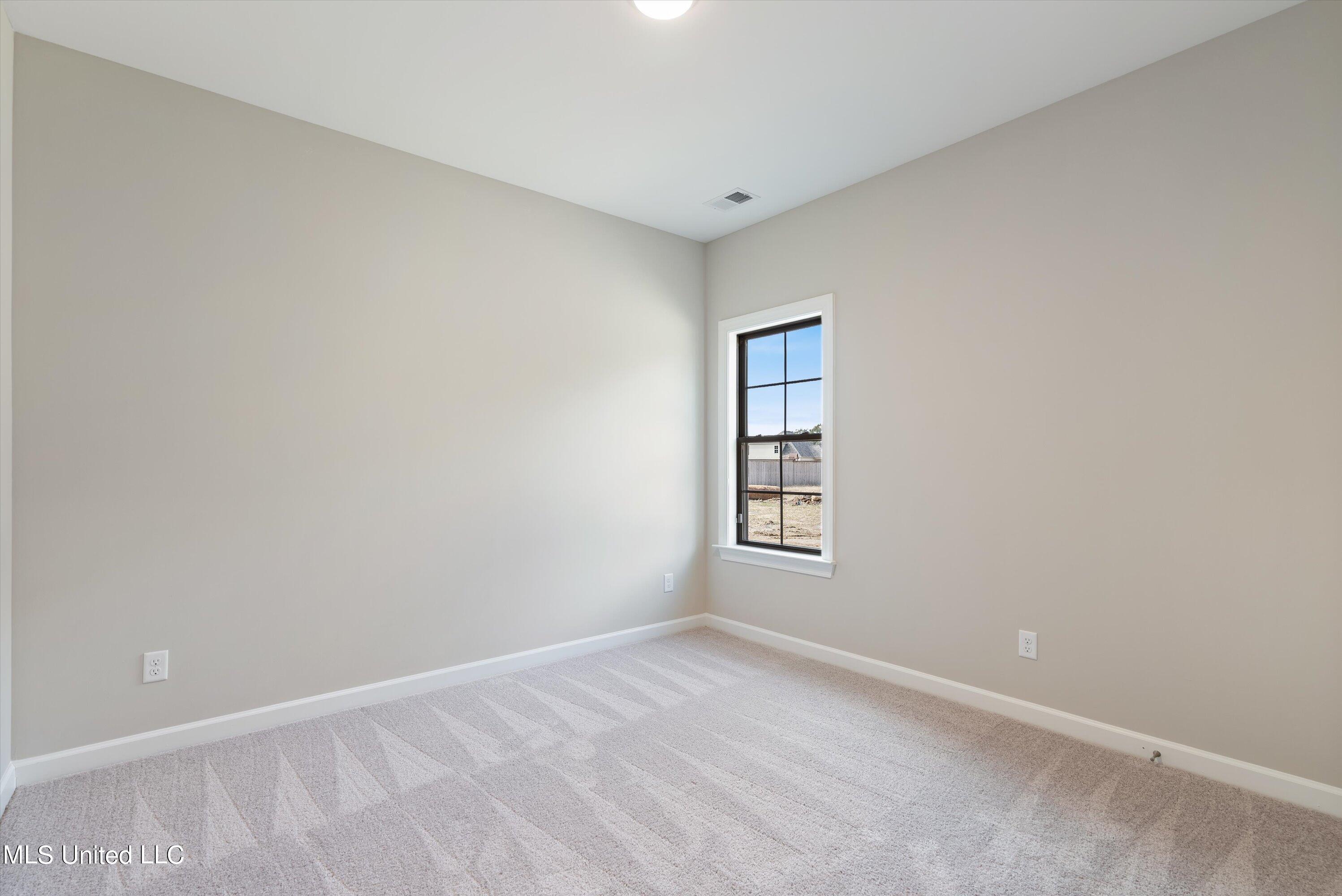 2968 Piper Cove