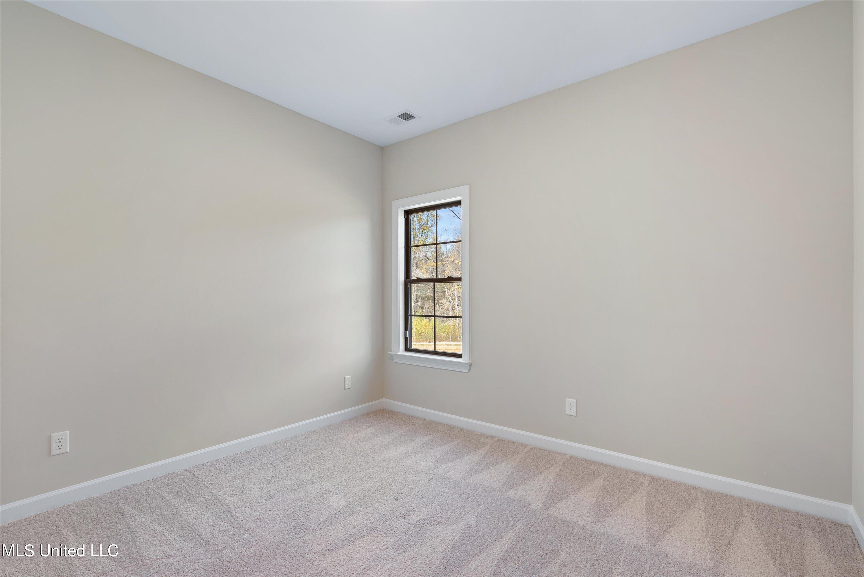 2968 Piper Cove