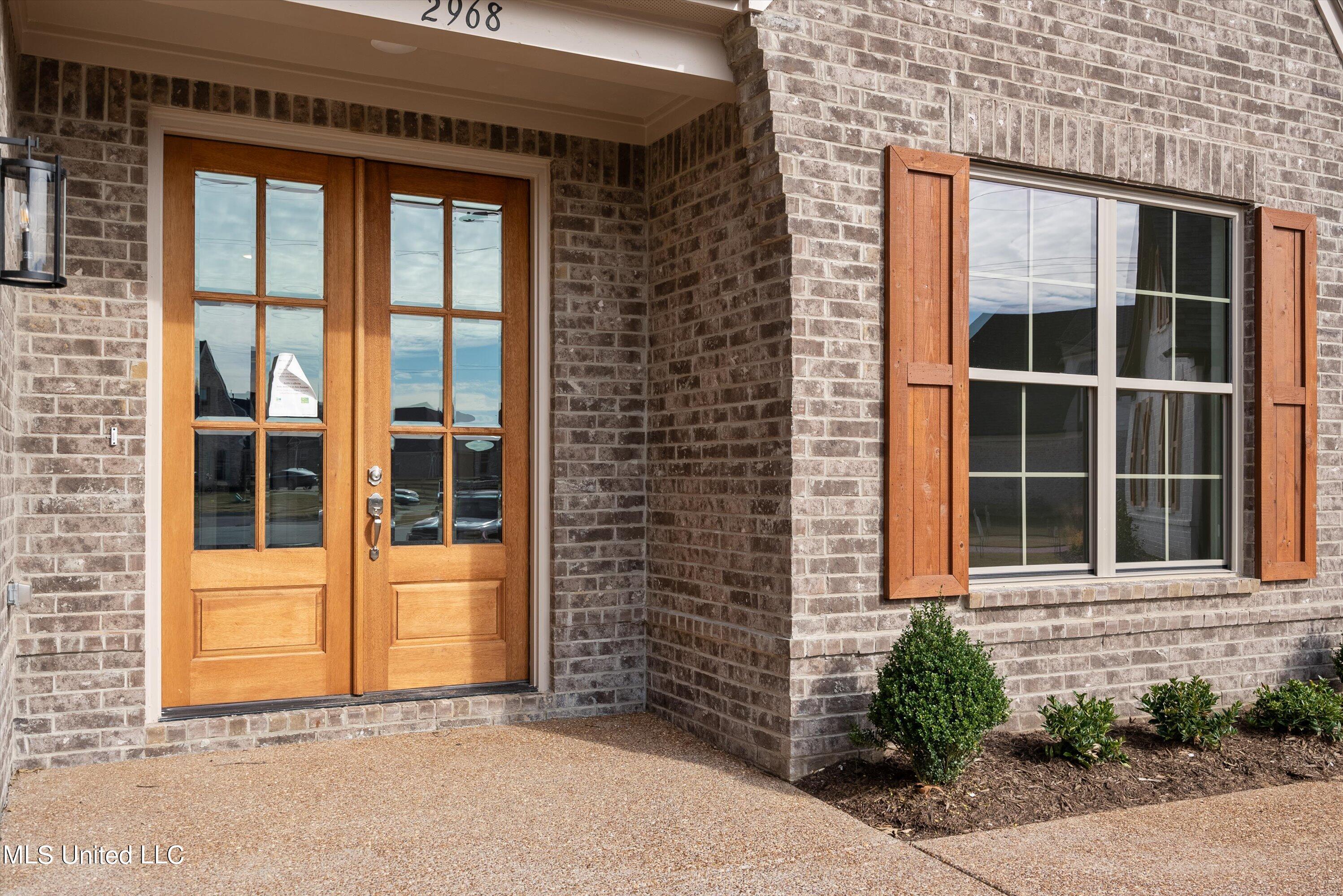 2968 Piper Cove