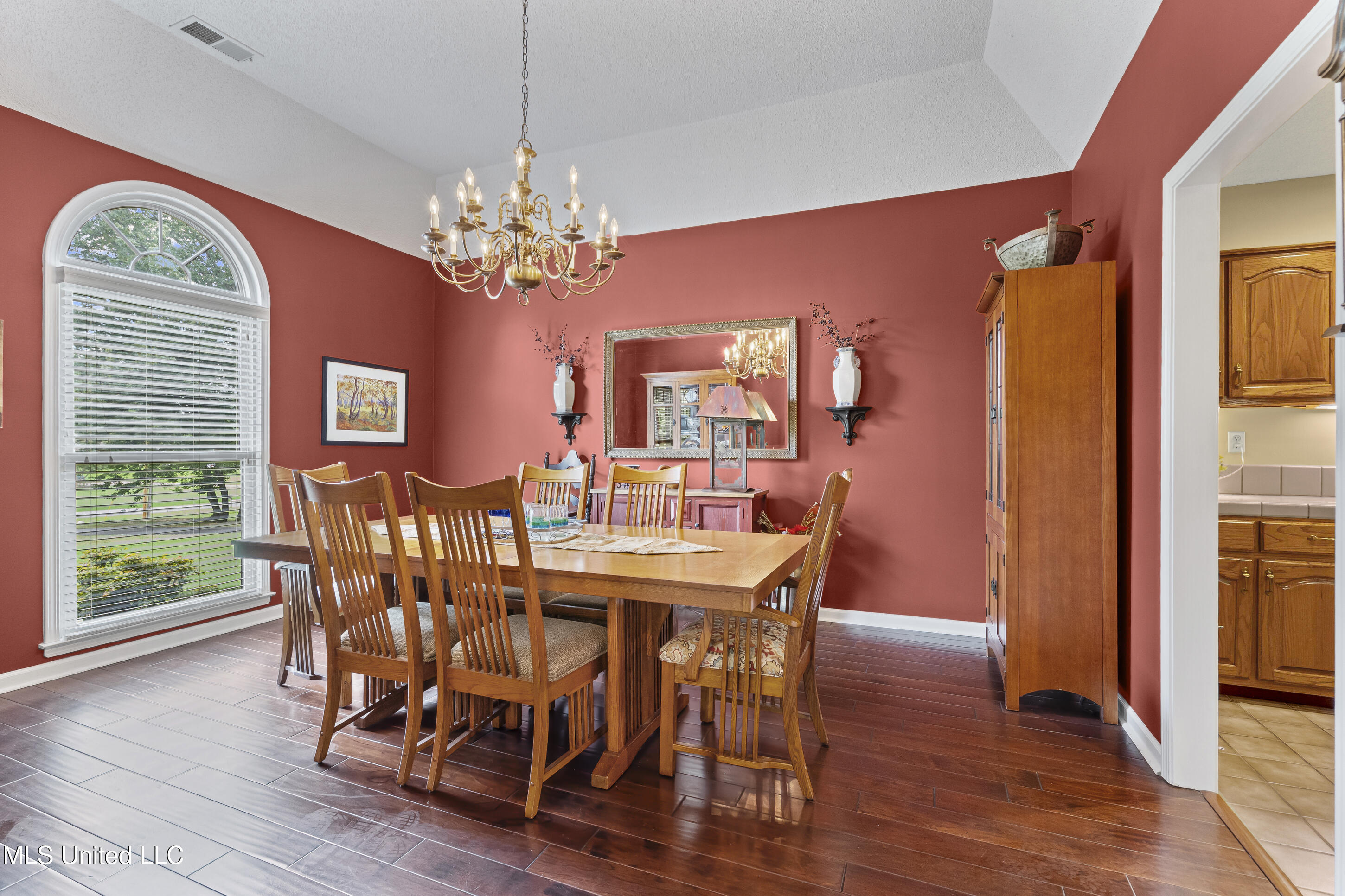 9095 Willow Branch Drive