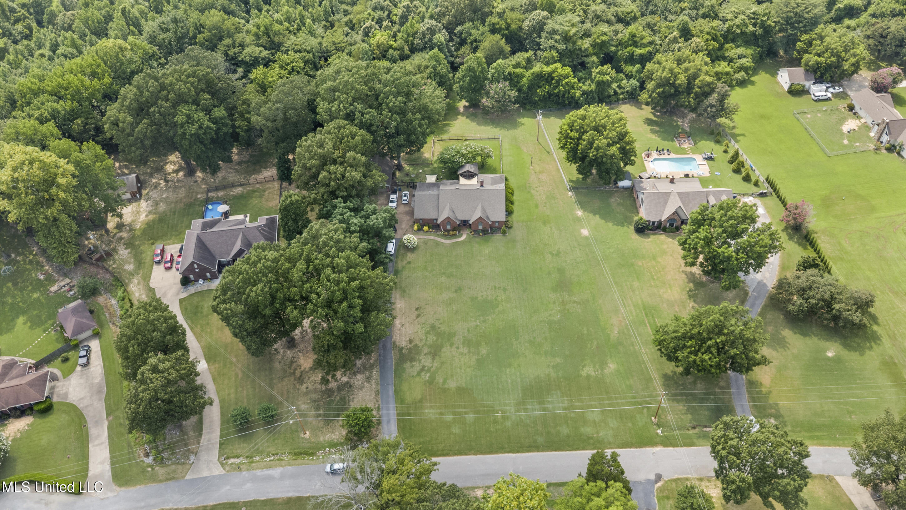 9095 Willow Branch Drive