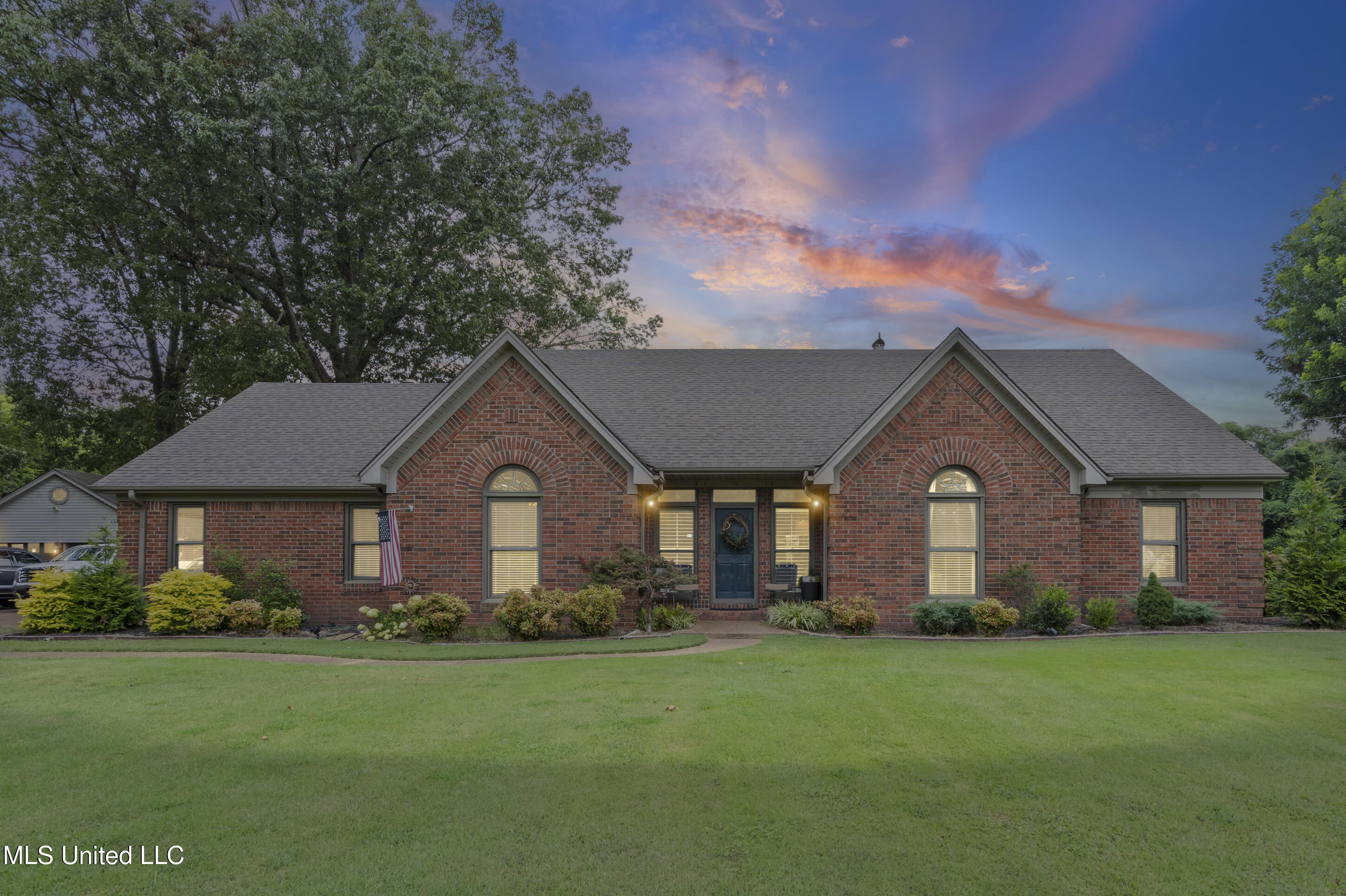 9095 Willow Branch Drive