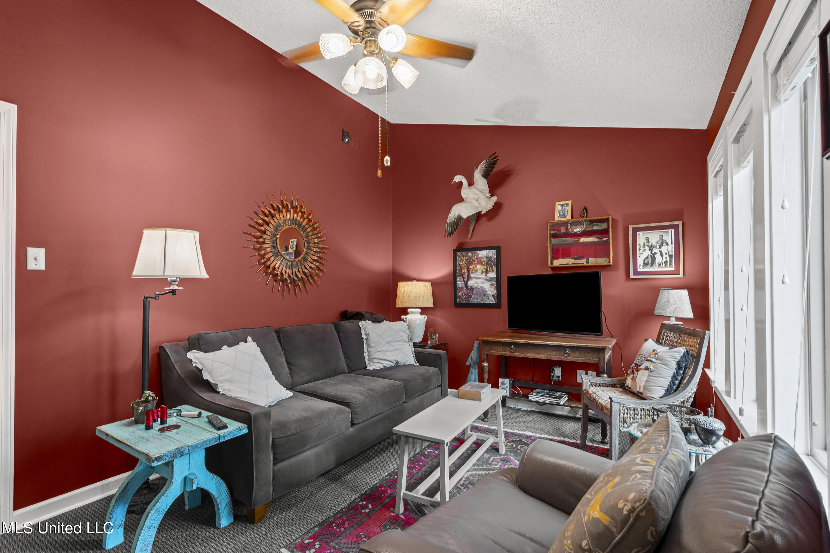 9095 Willow Branch Drive