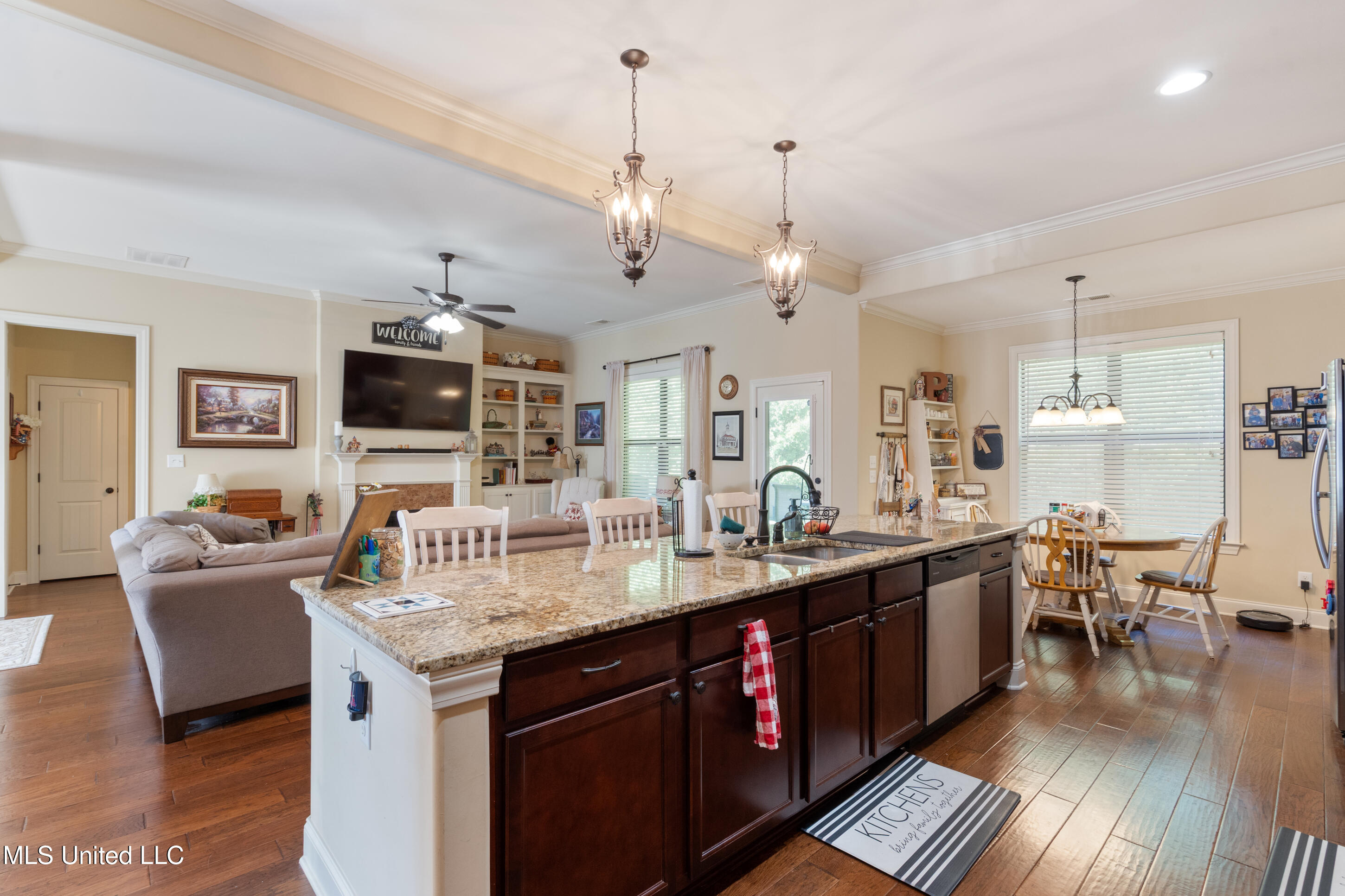 6901 Cataloochee Cove