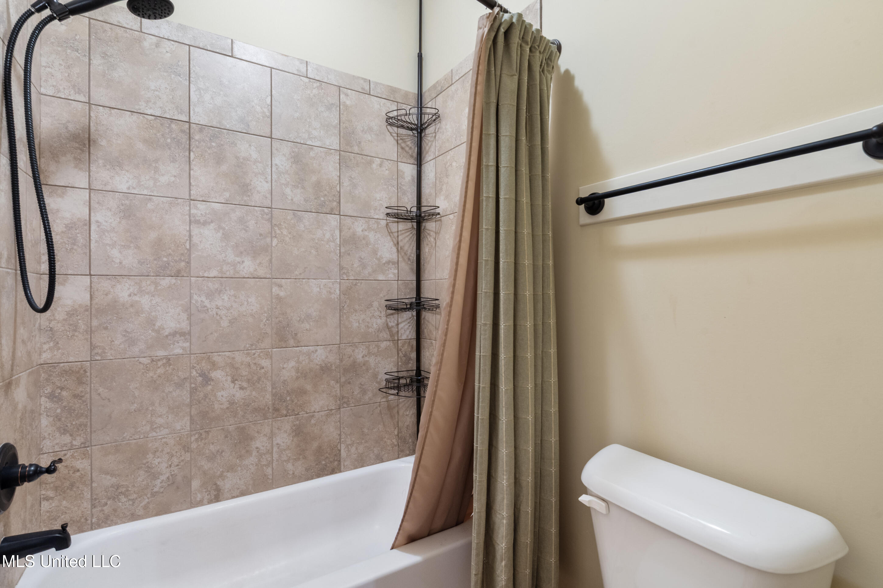 6901 Cataloochee Cove