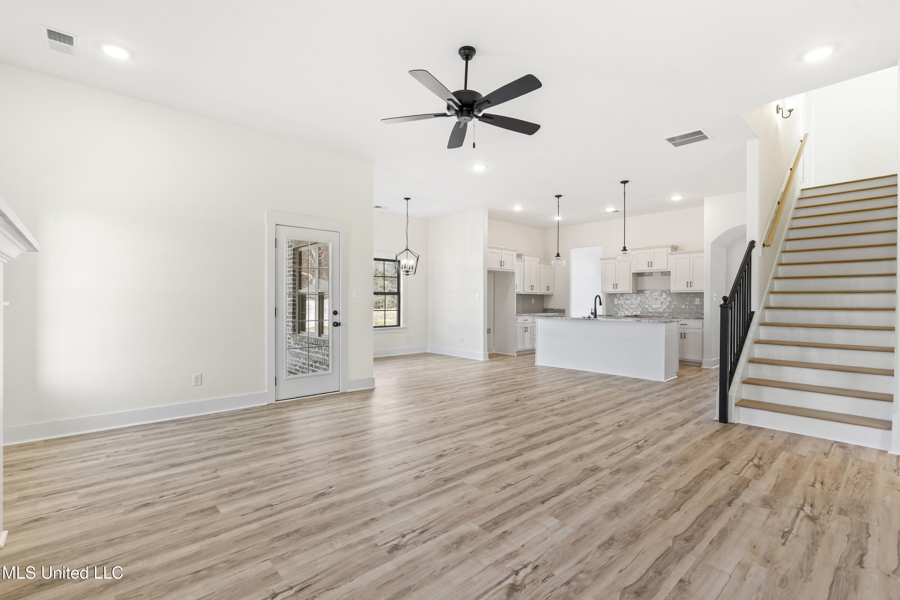 2955 Molly Cove