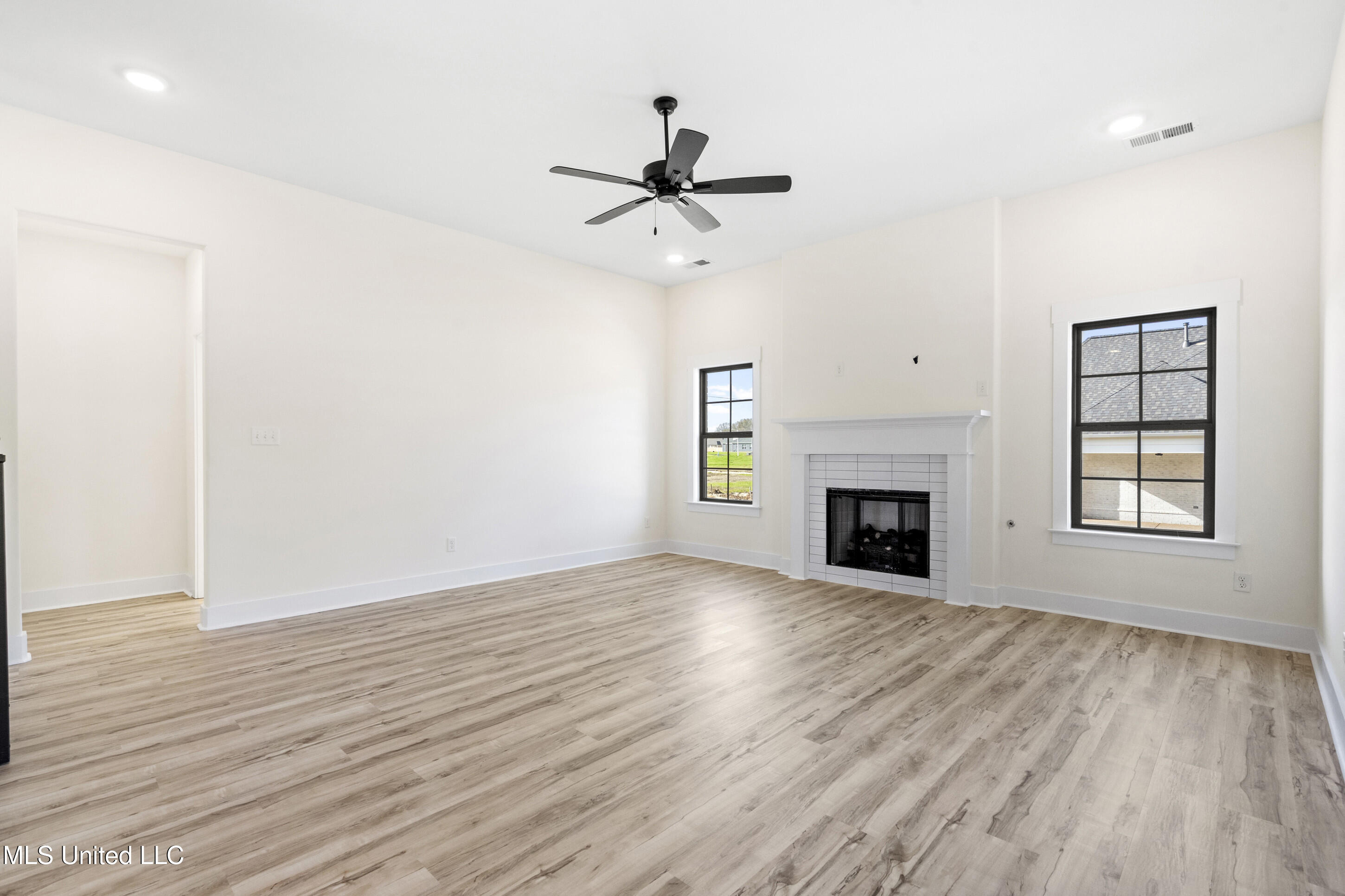 2955 Molly Cove