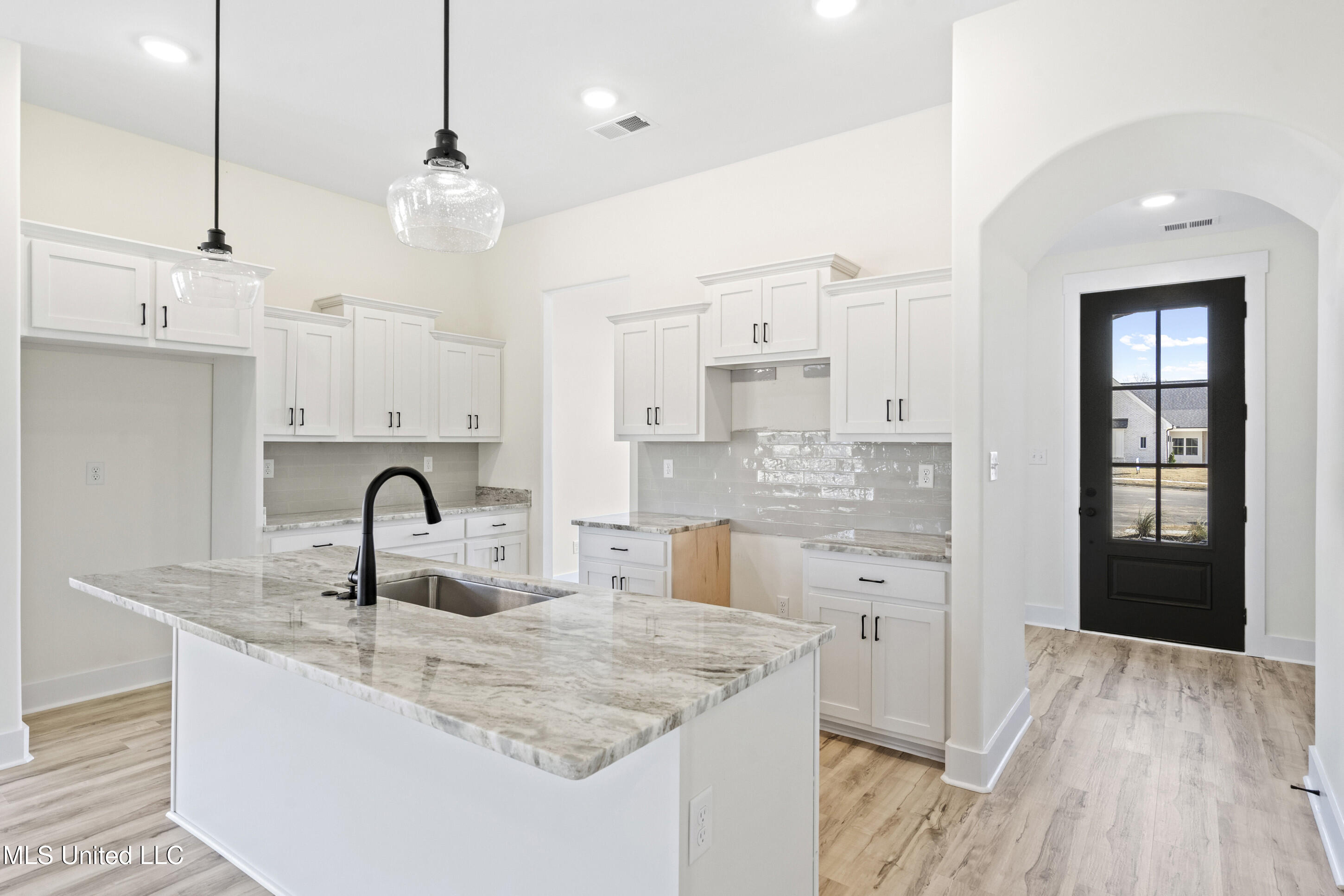 2955 Molly Cove