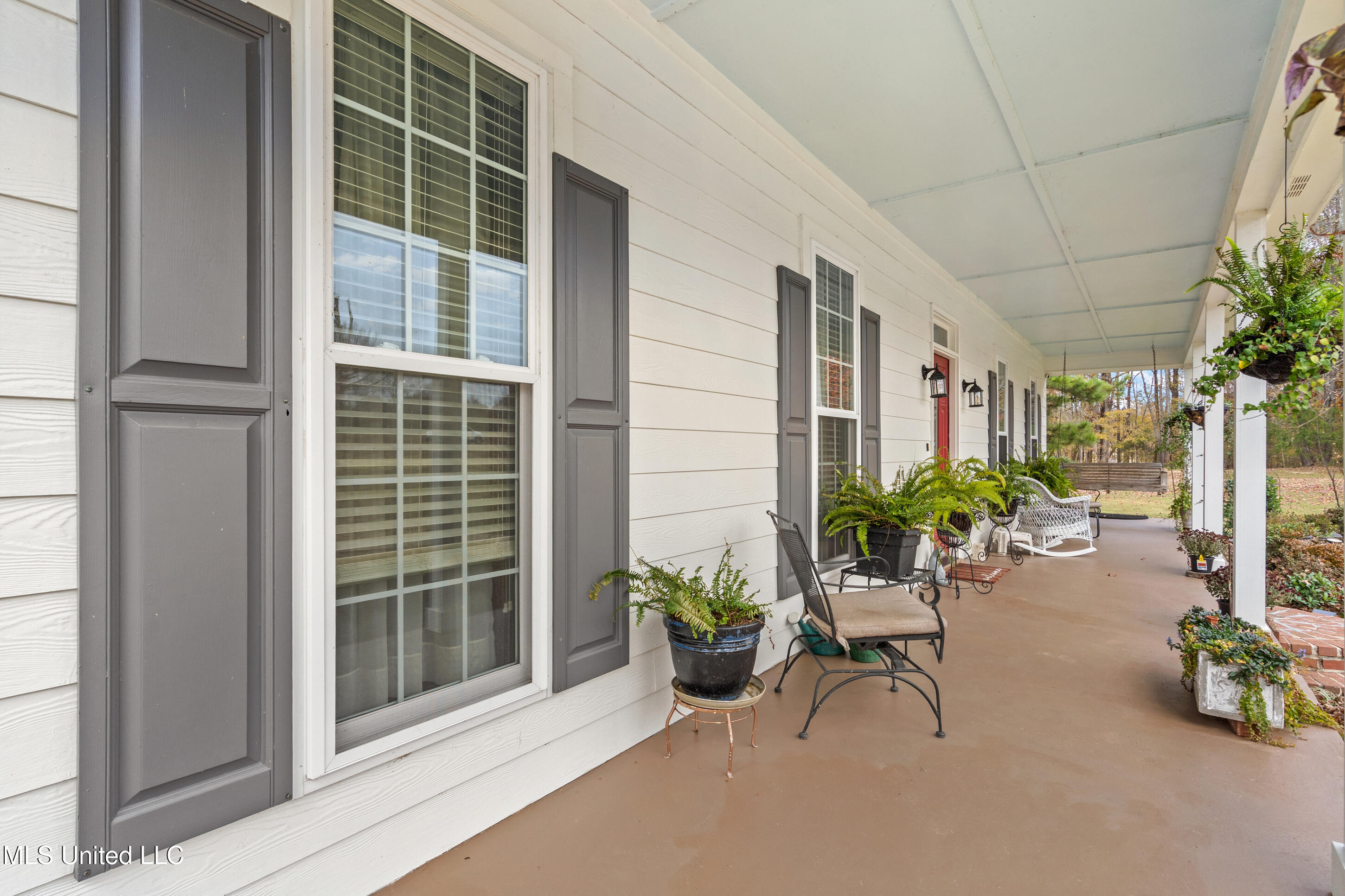 3165 Grand Oaks Drive