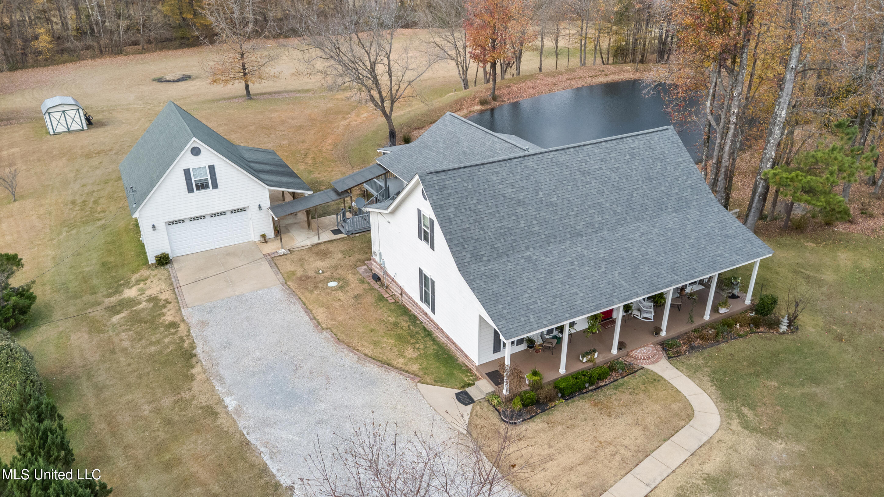 3165 Grand Oaks Drive