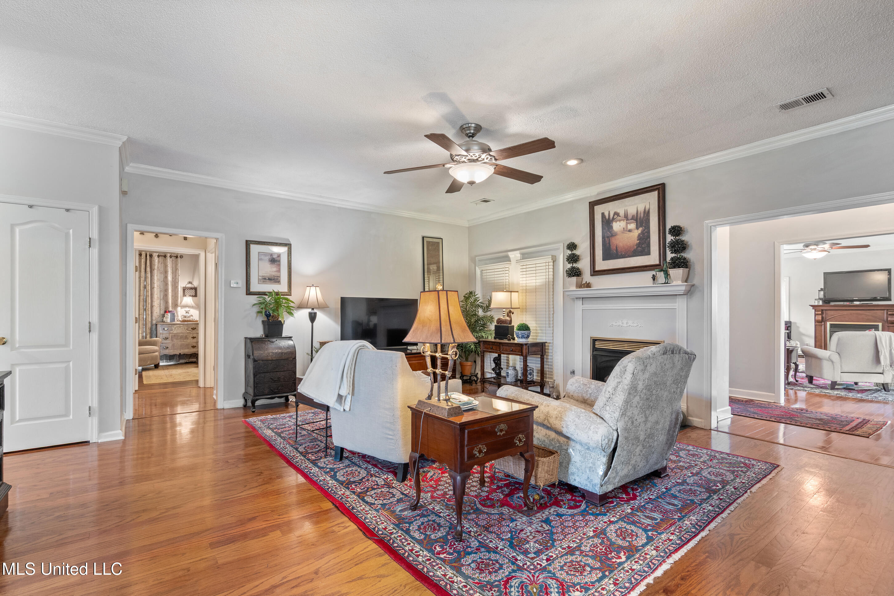3165 Grand Oaks Drive