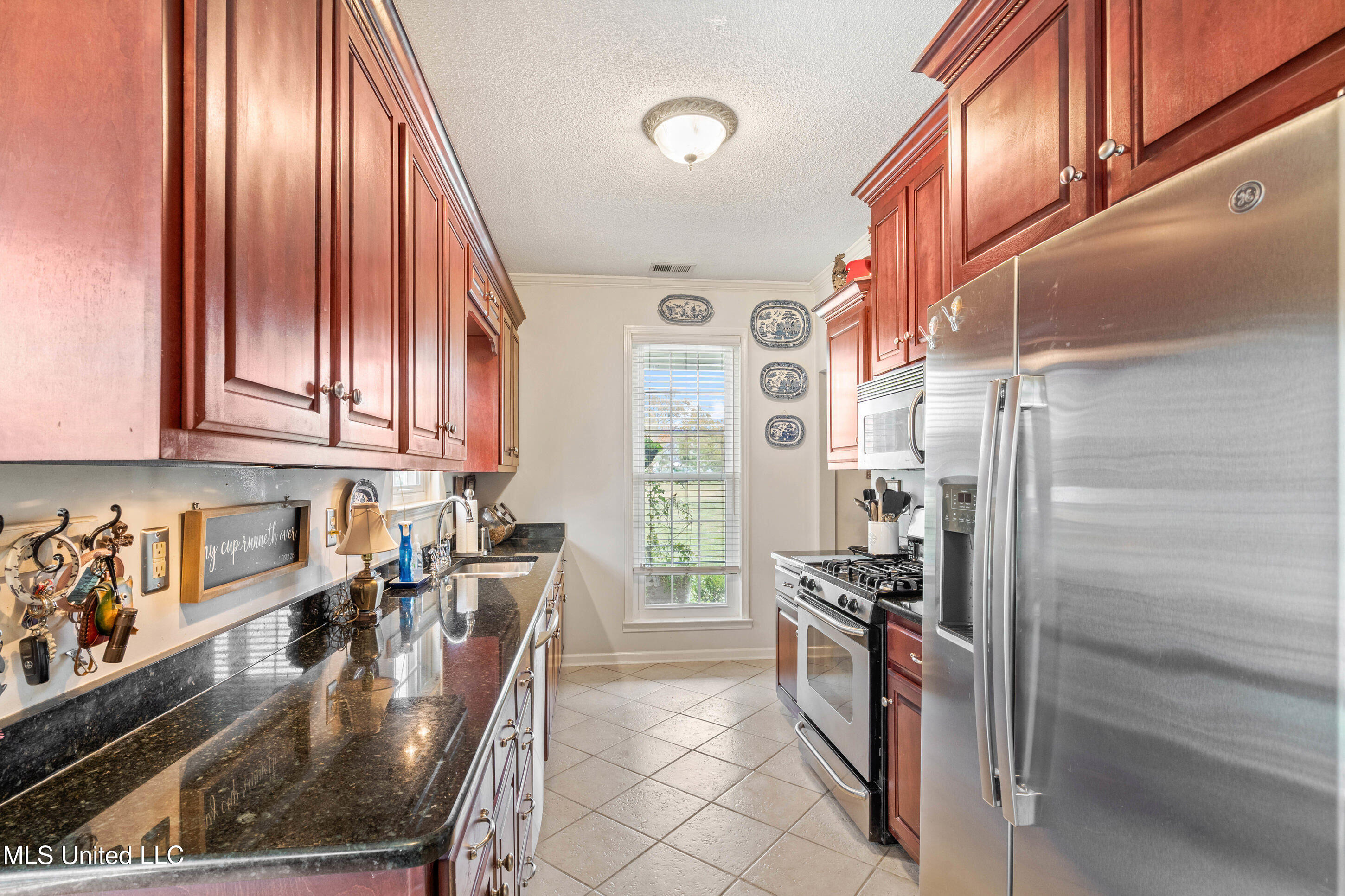3165 Grand Oaks Drive