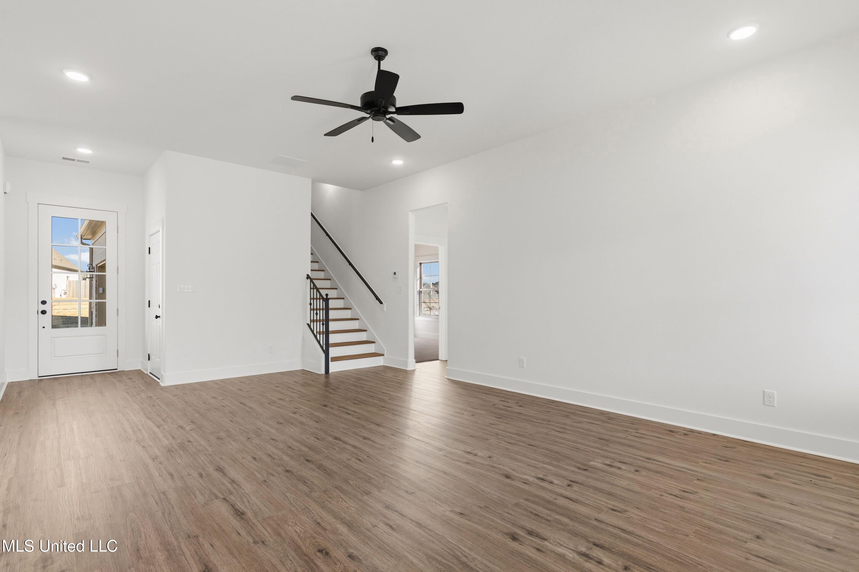 3711 Roland Drive