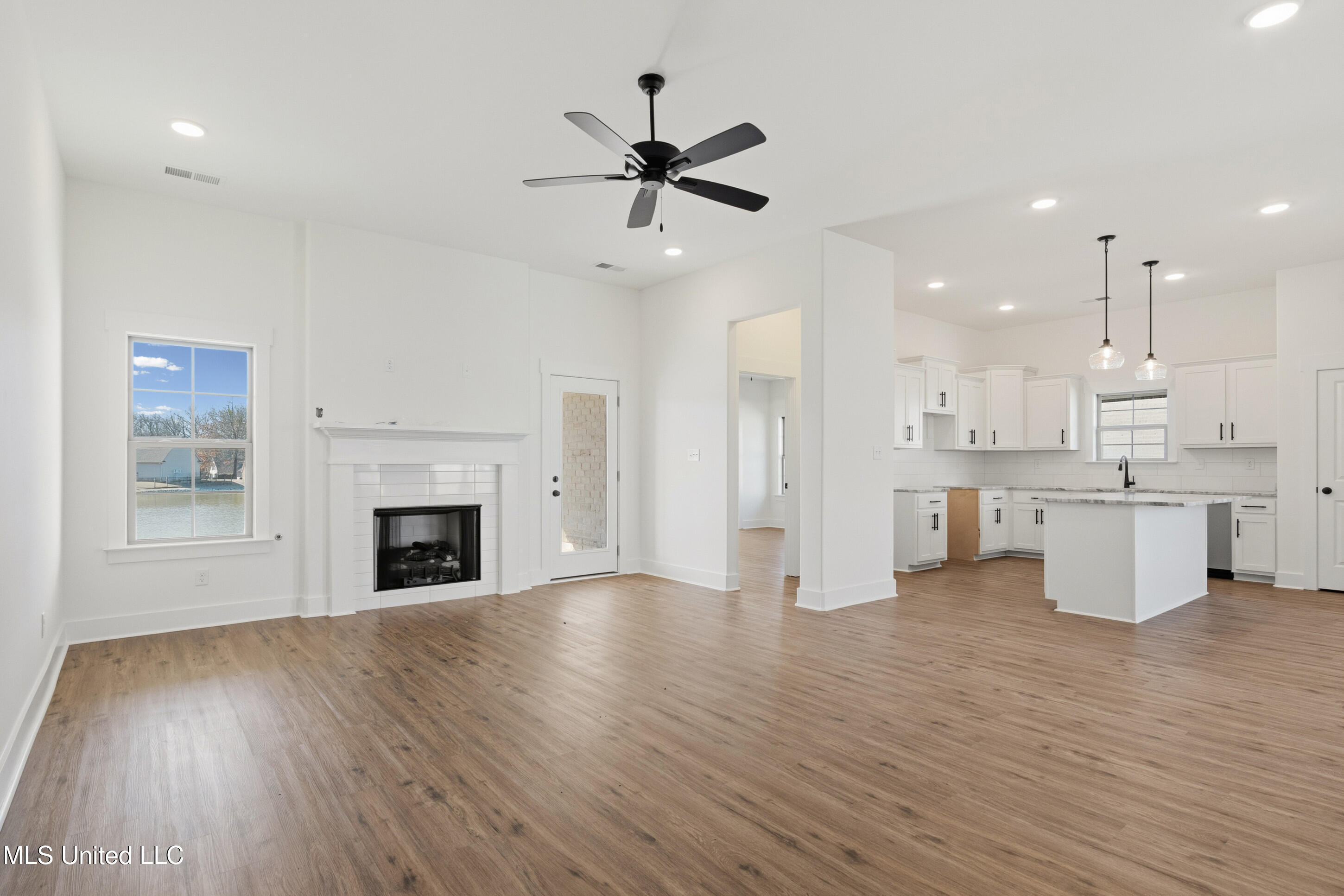 3711 Roland Drive