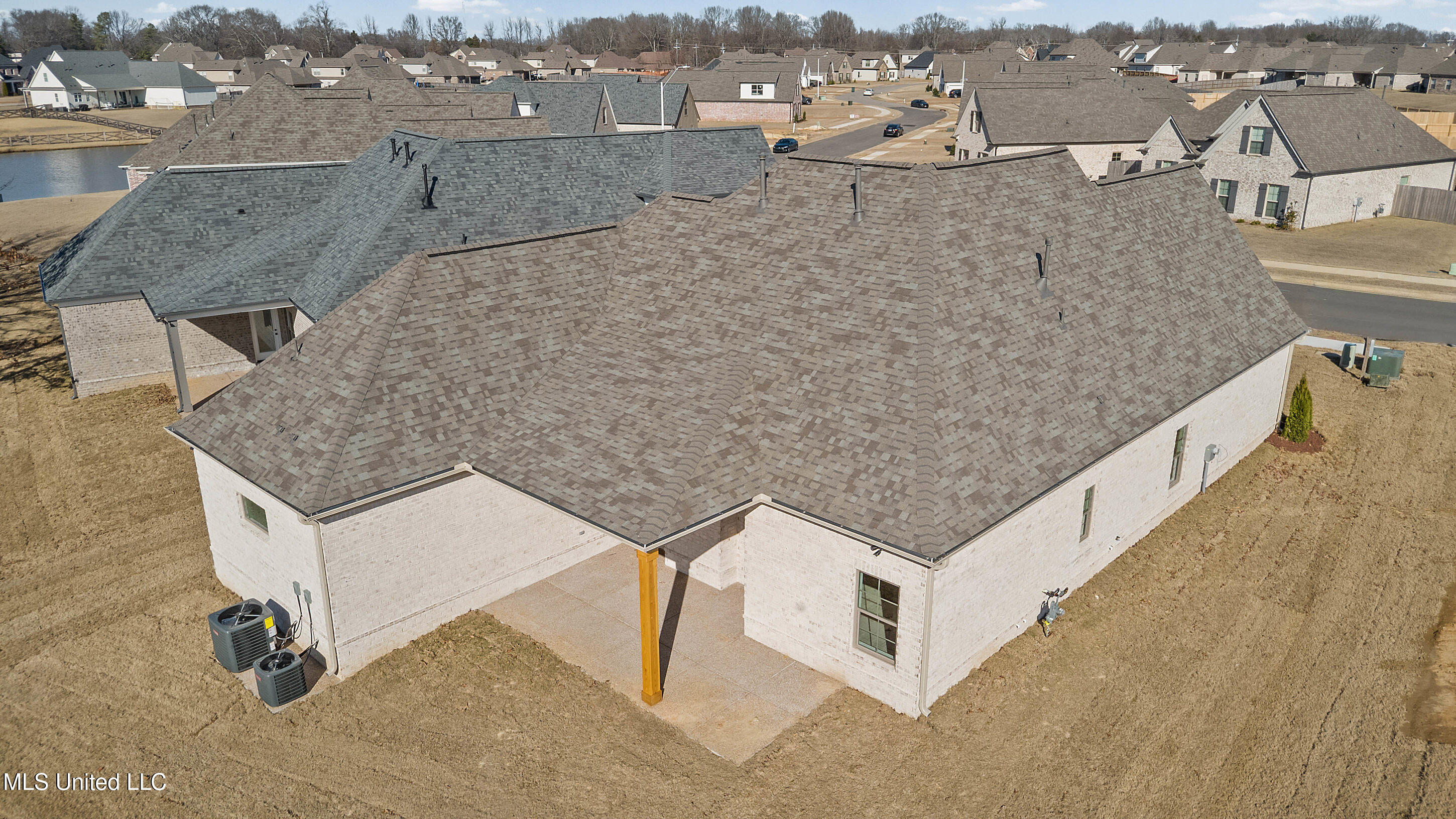 3711 Roland Drive